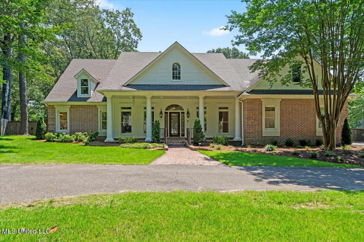 6290 Autumn Oaks Drive Property Photo 1