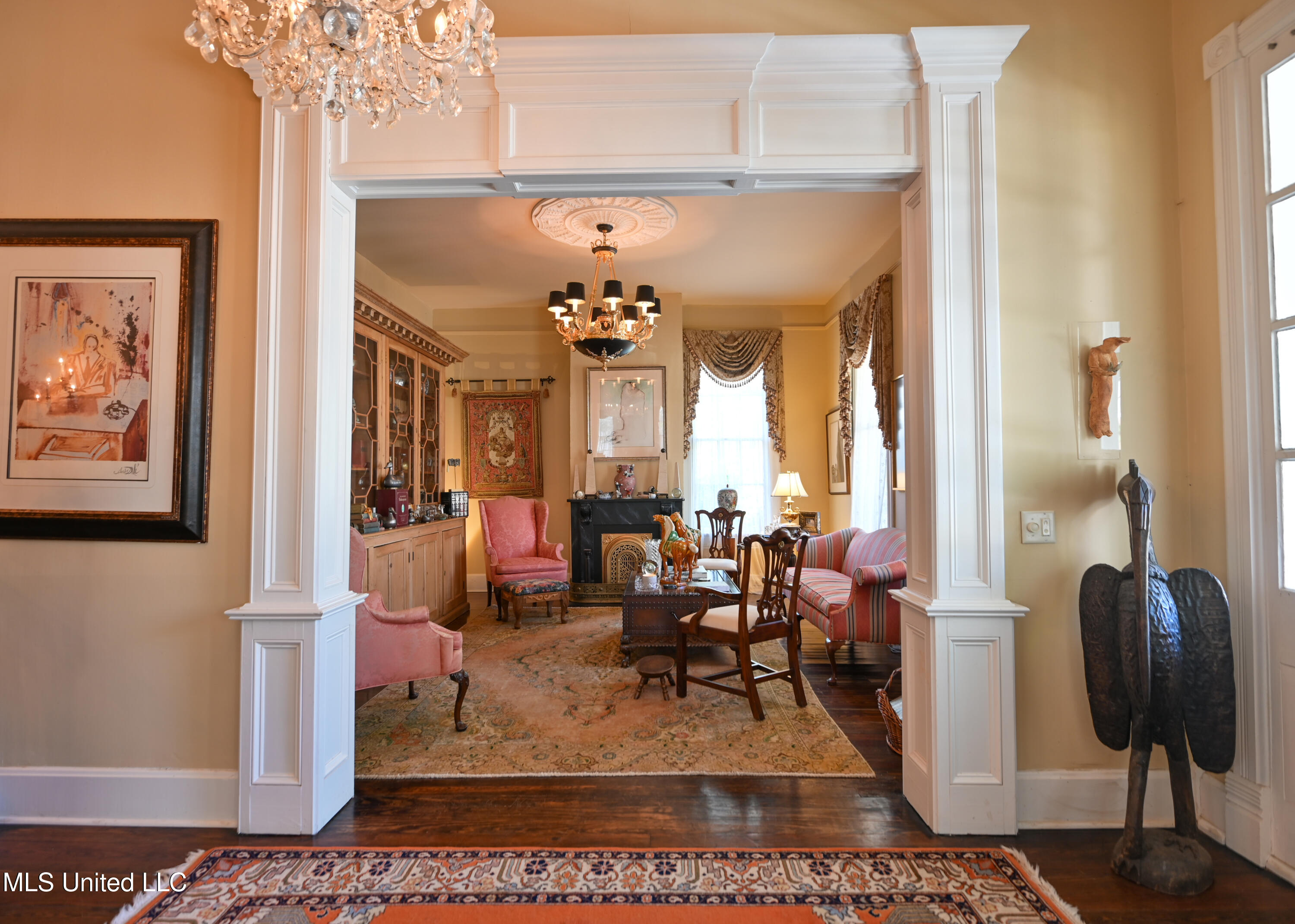 204 Arlington Avenue Property Photo 3