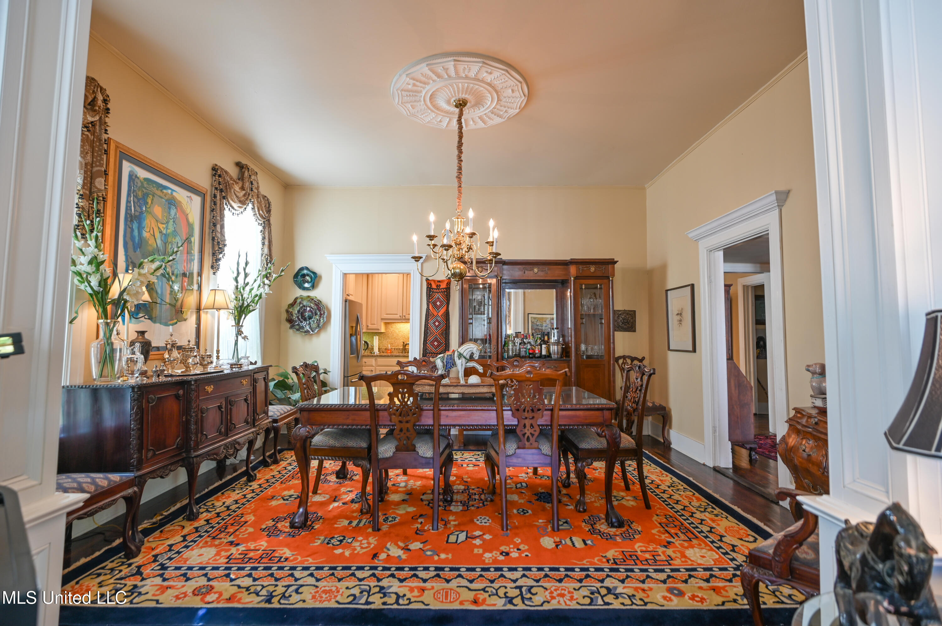 204 Arlington Avenue Property Photo 10