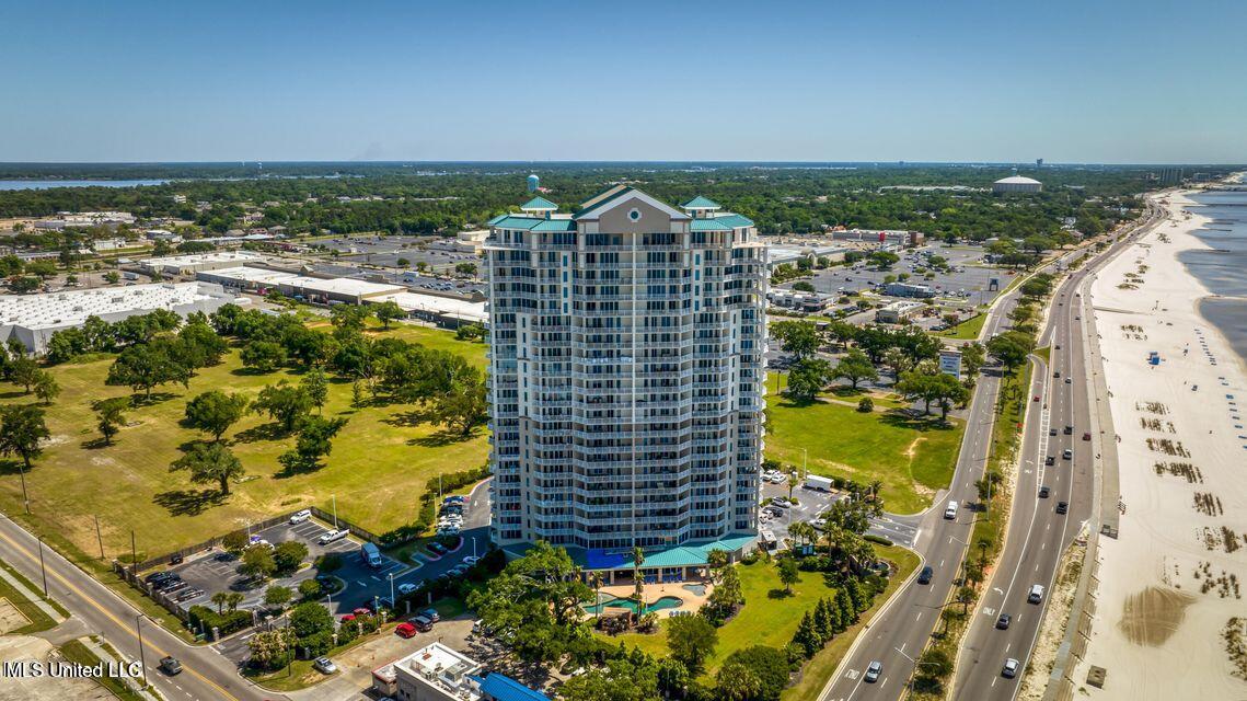 2668 Beach Boulevard Property Photo 1