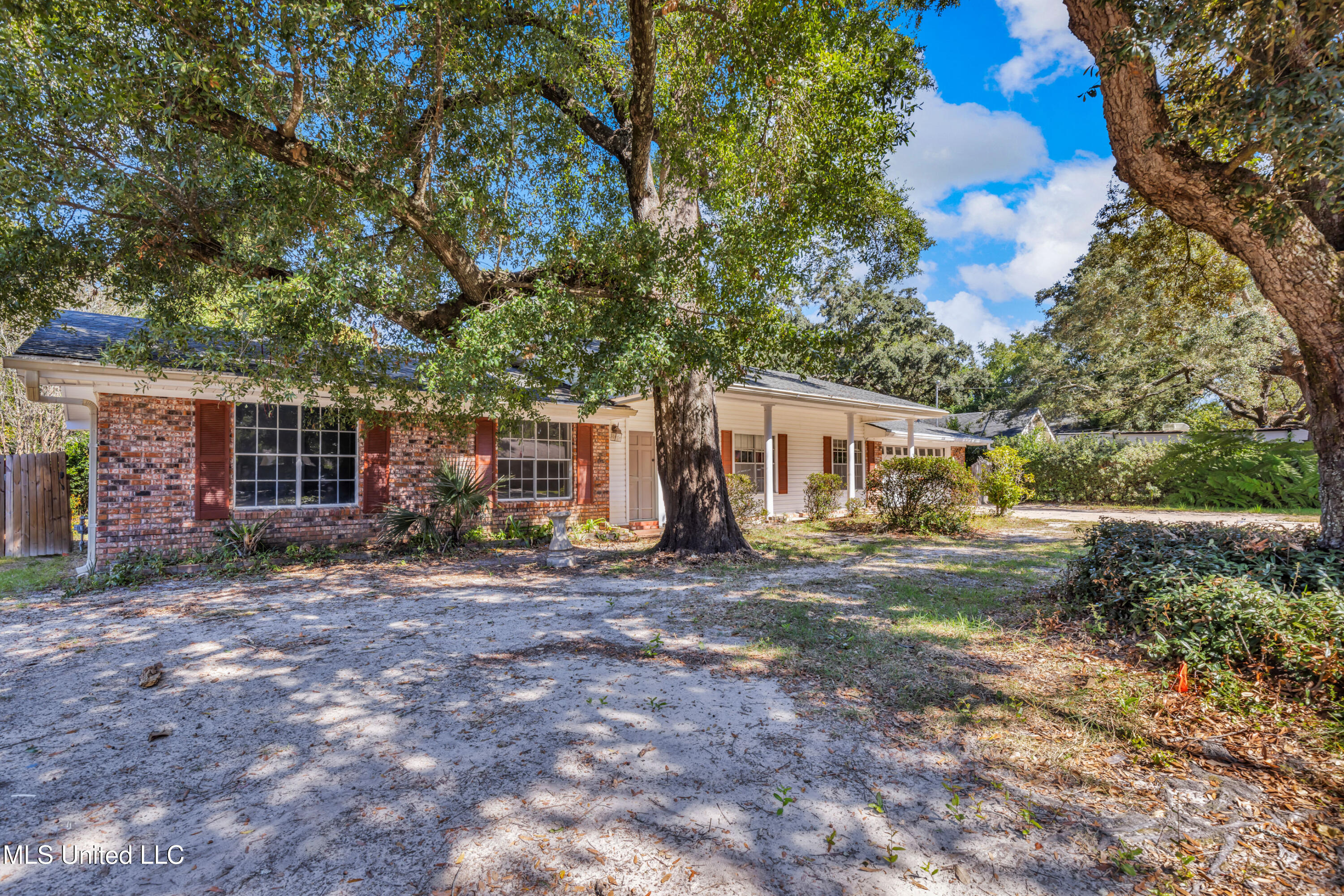 2530 Old Bay Road Property Photo 2