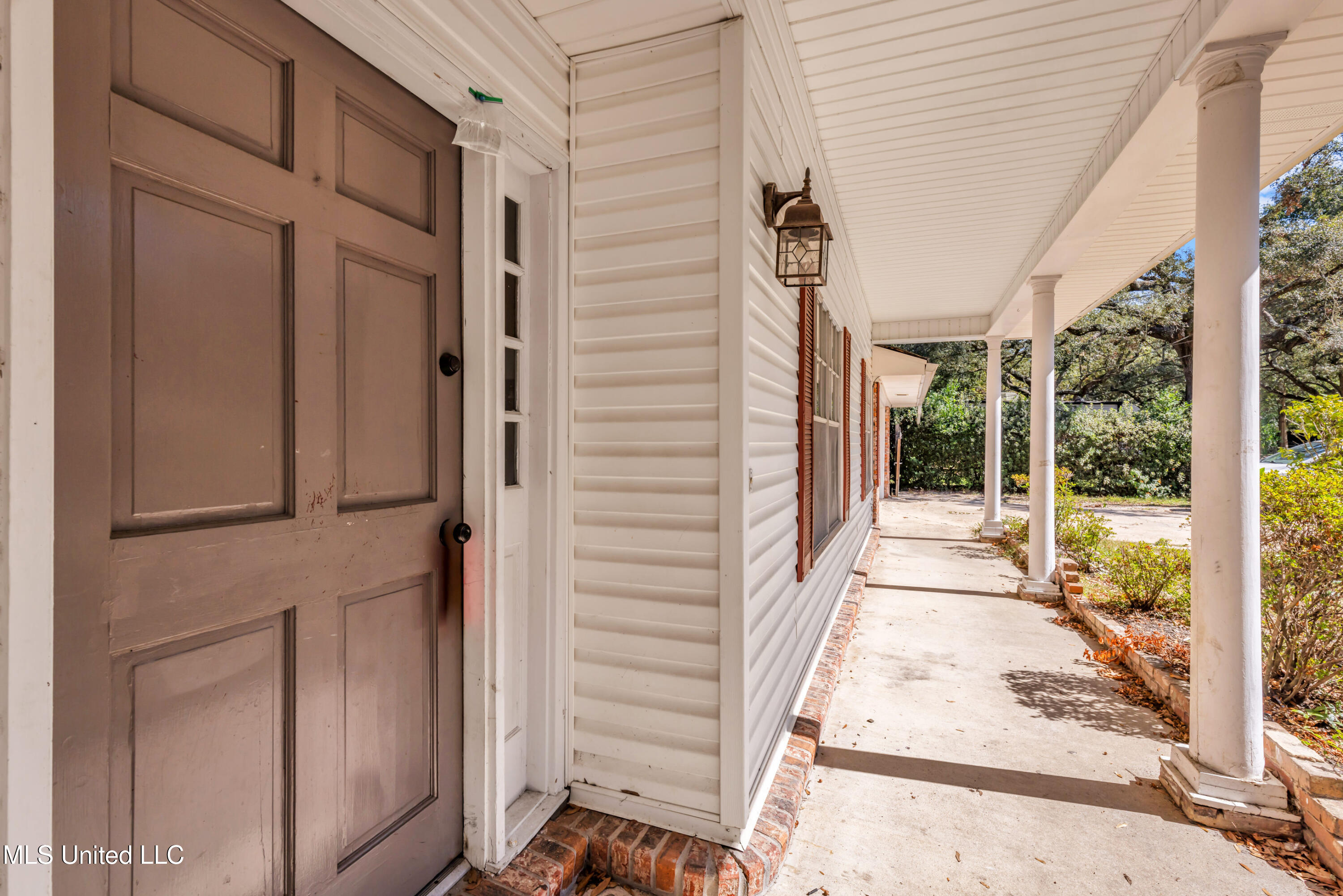 2530 Old Bay Road Property Photo 5