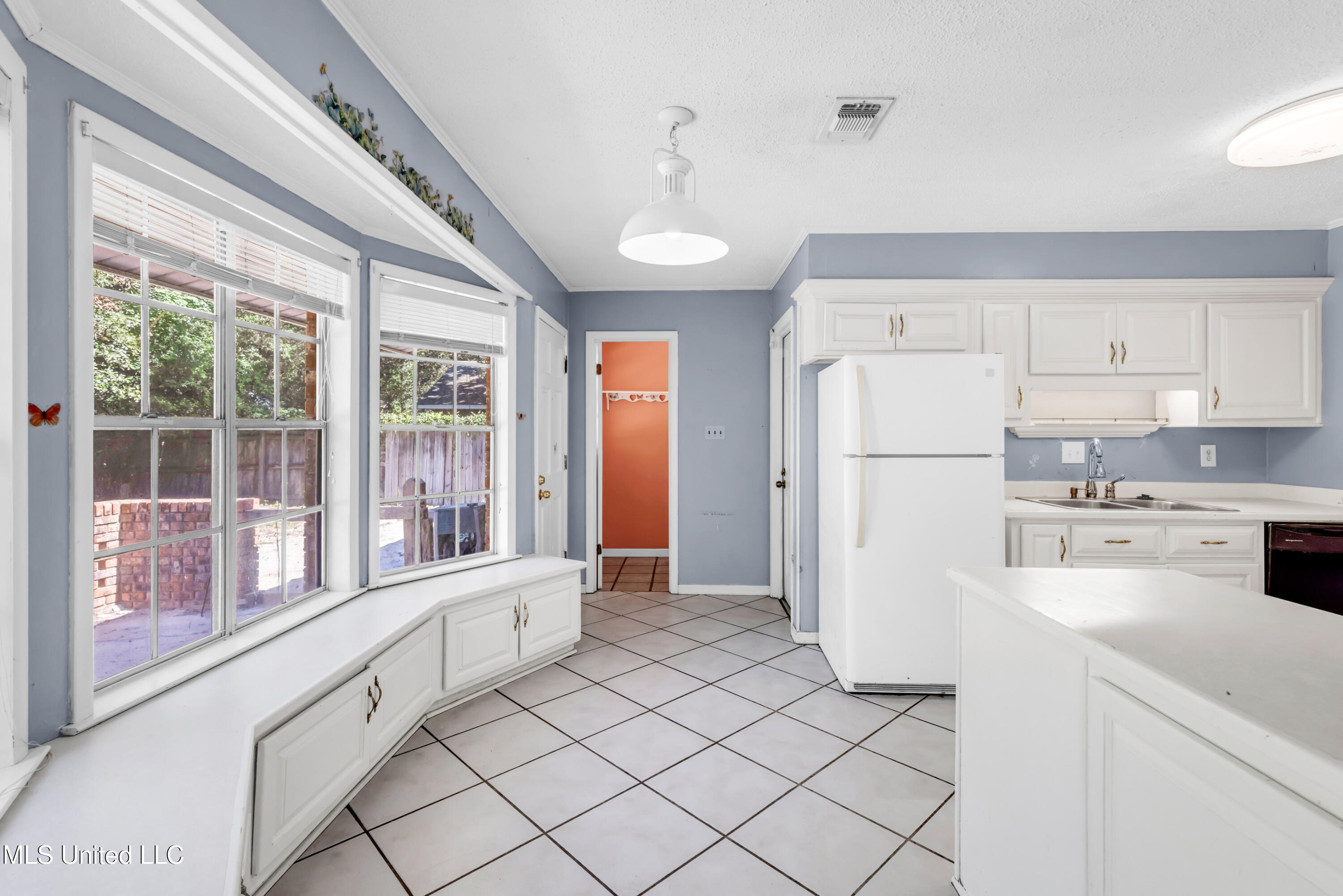 2530 Old Bay Road Property Photo 13