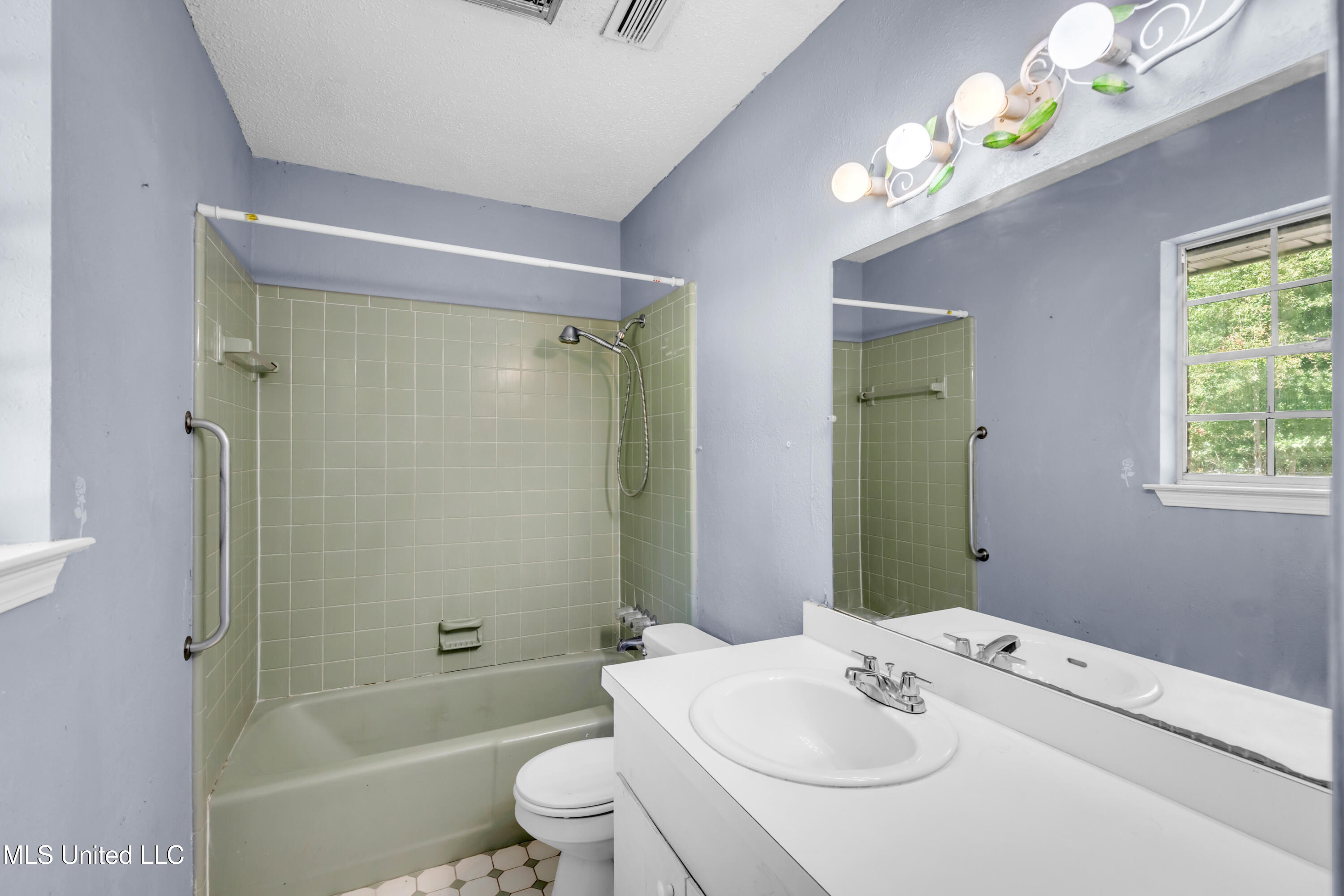 2530 Old Bay Road Property Photo 20