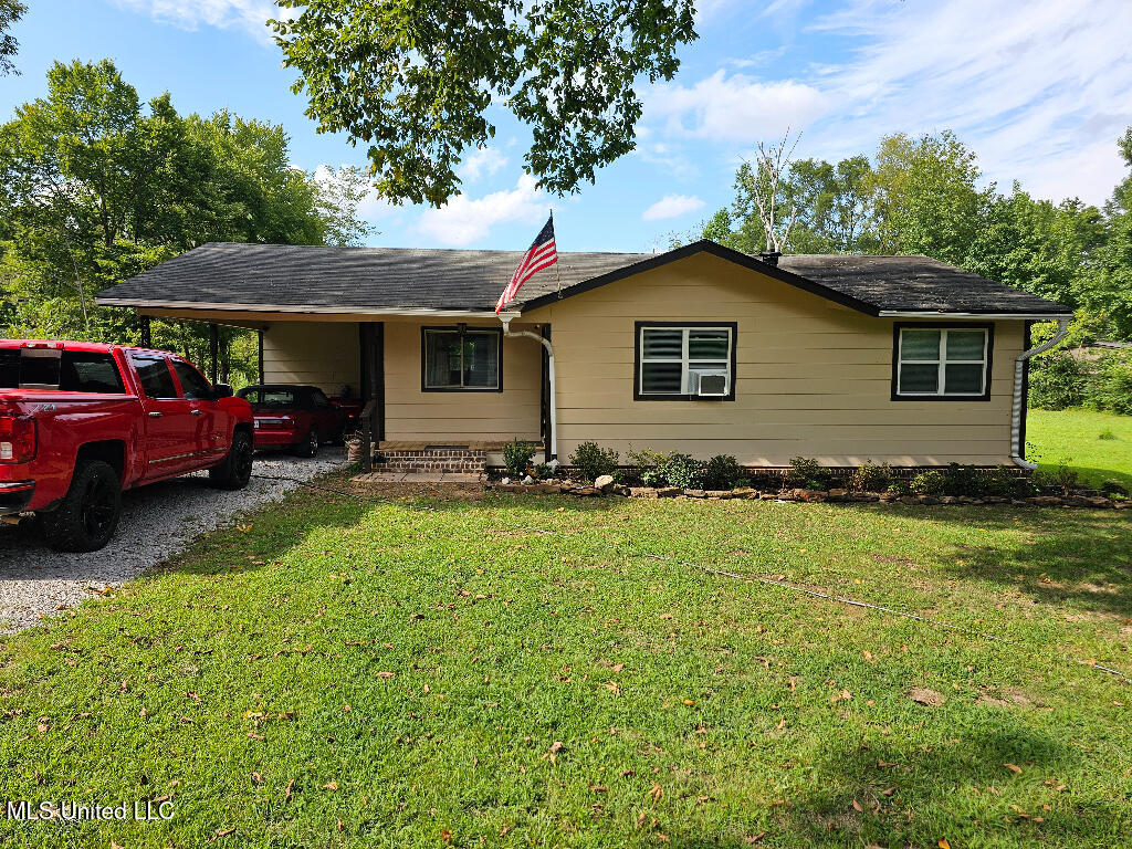 678 Rebecca Drive Property Photo 1