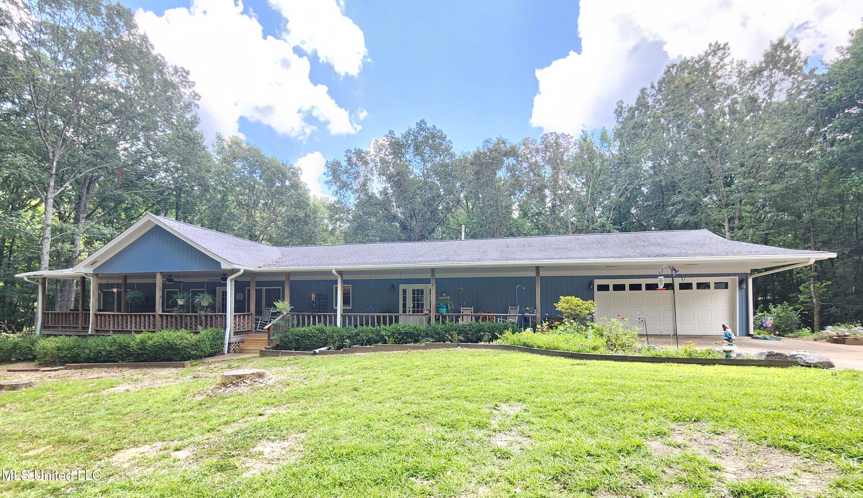 4200 Conner Drive Property Photo 1