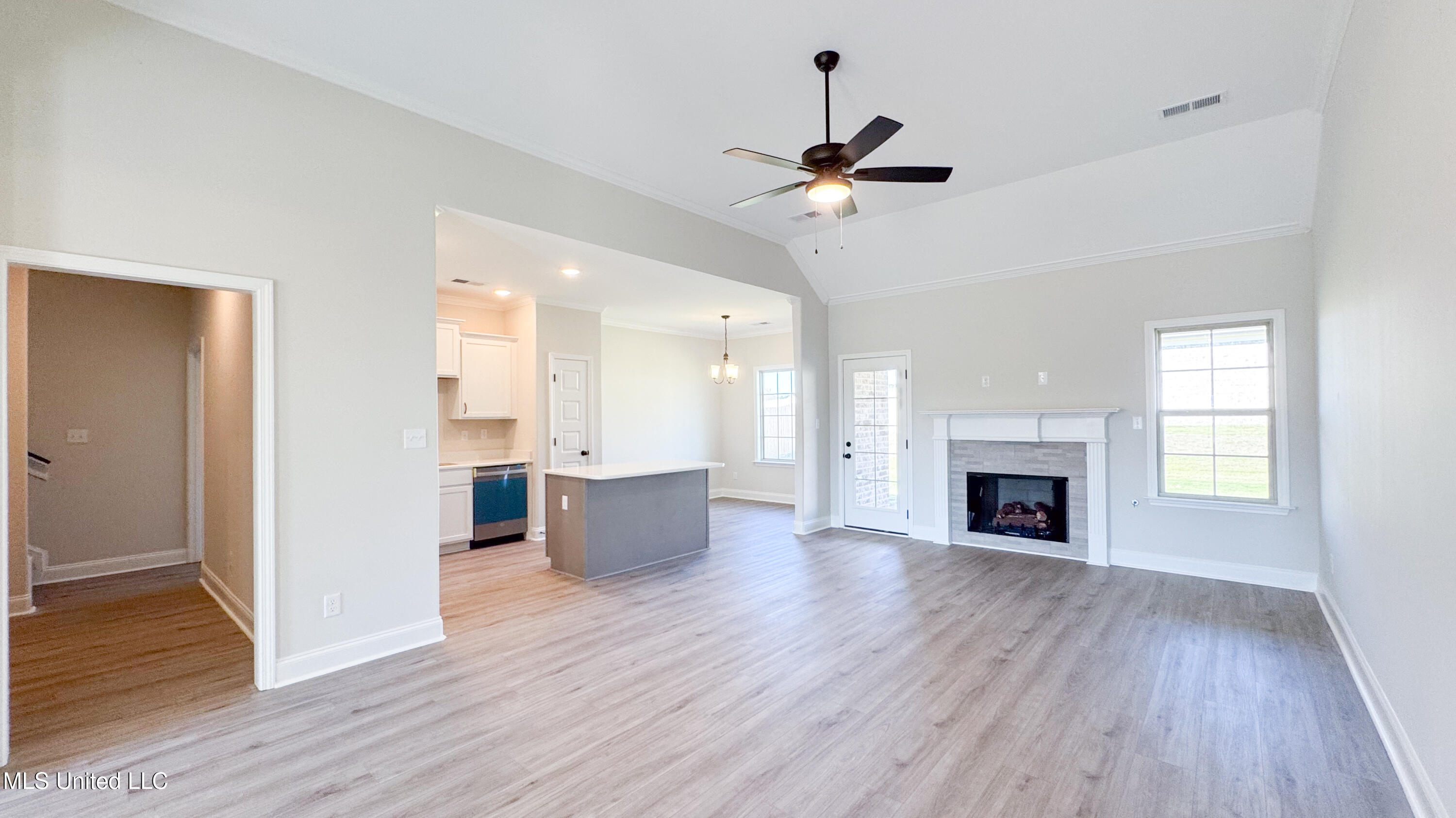 1716 Ryker Road Property Photo 10