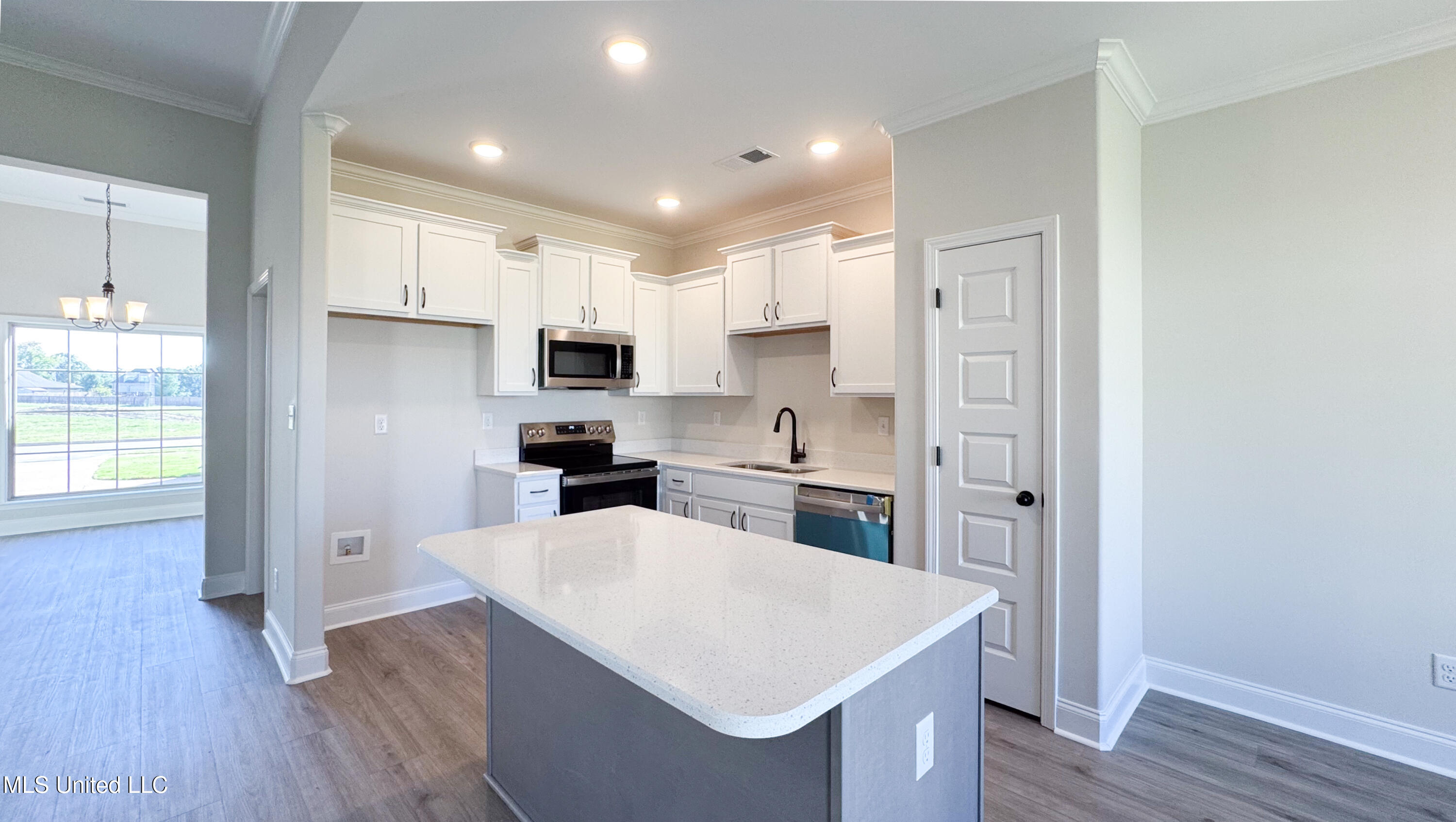 1716 Ryker Road Property Photo 13