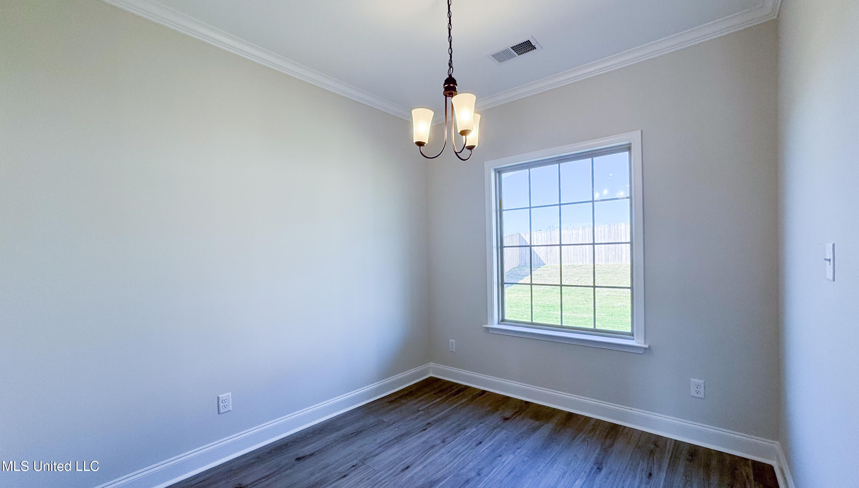 1716 Ryker Road Property Photo 14