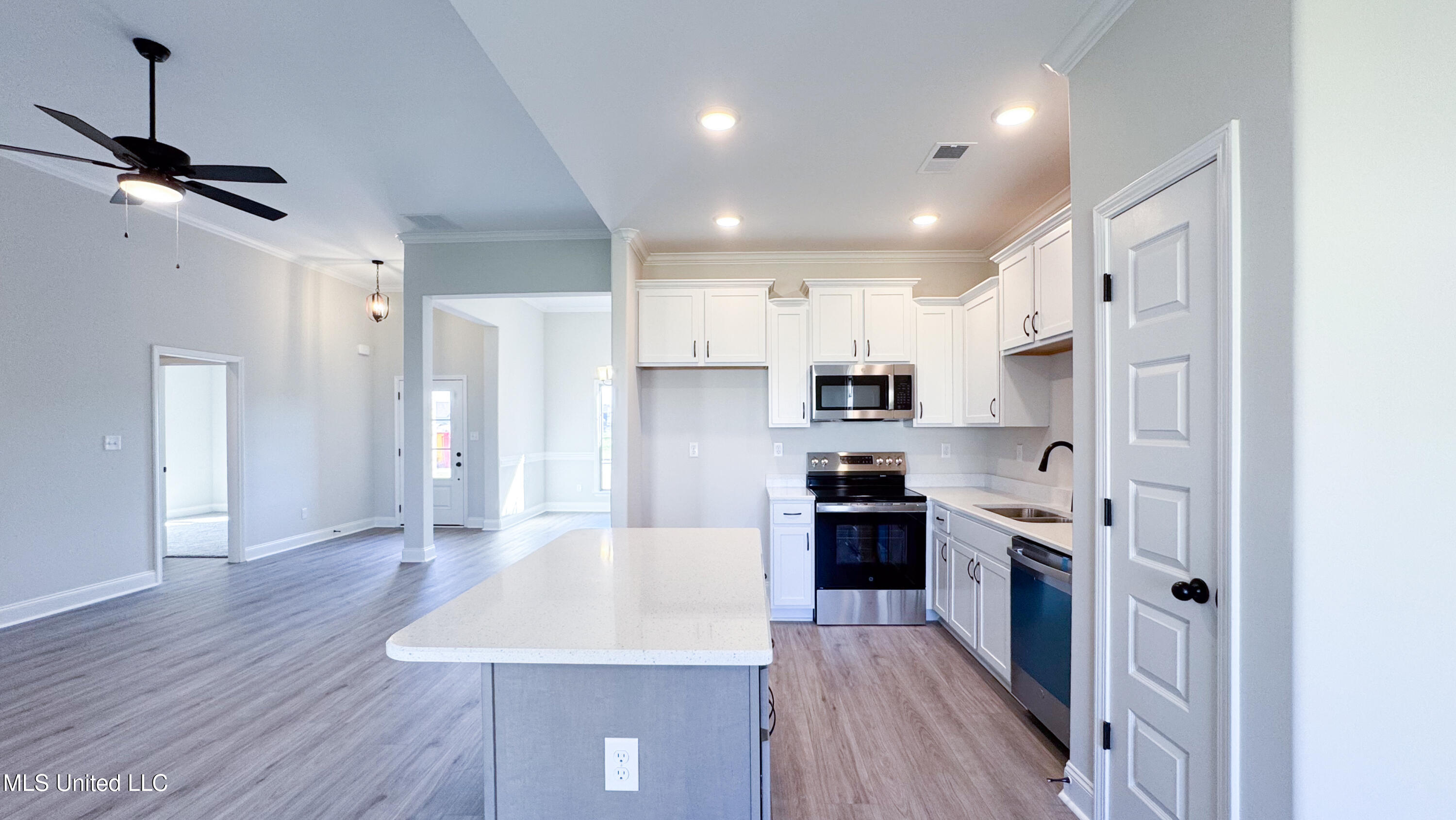 1716 Ryker Road Property Photo 15