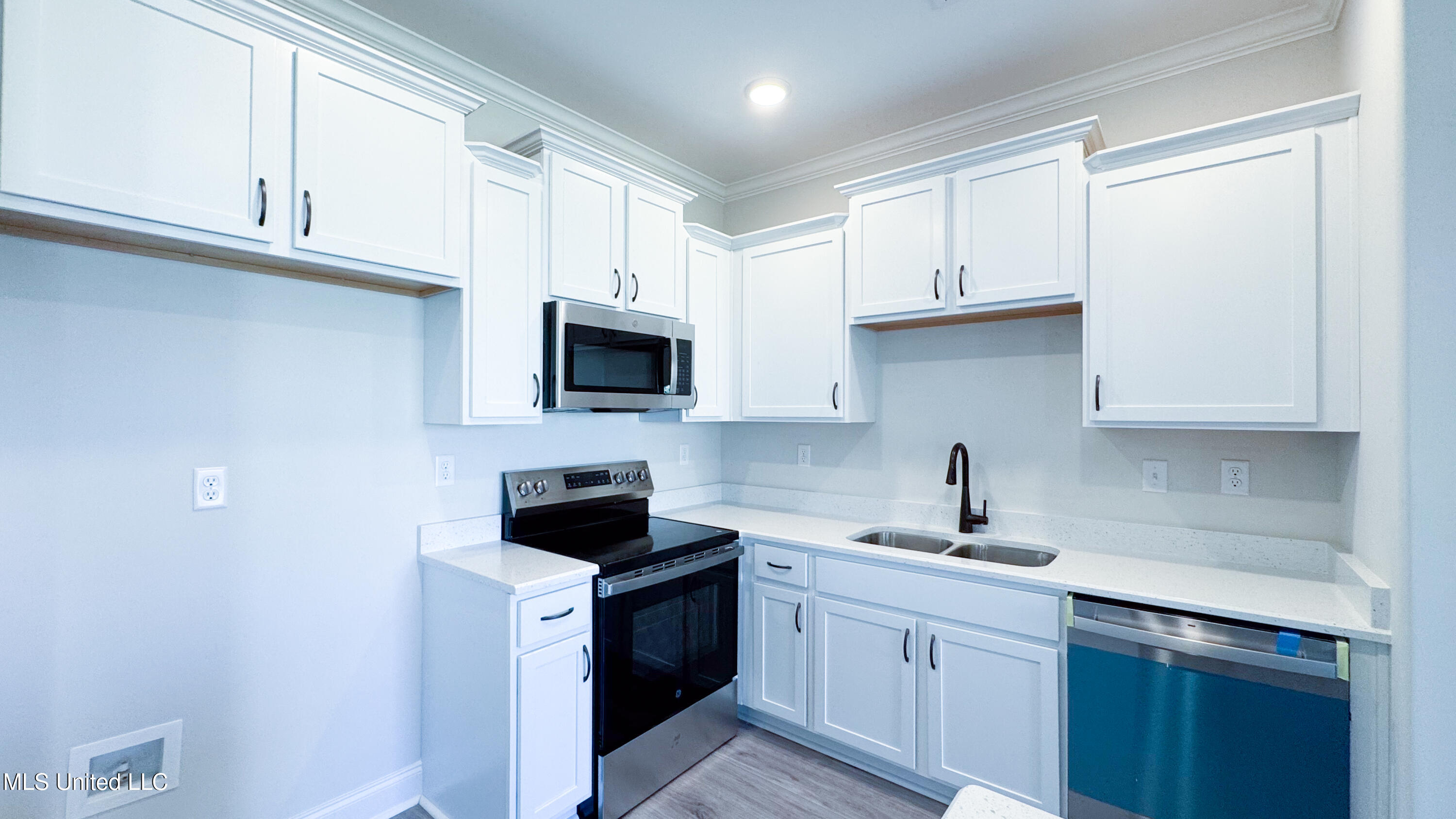 1716 Ryker Road Property Photo 16