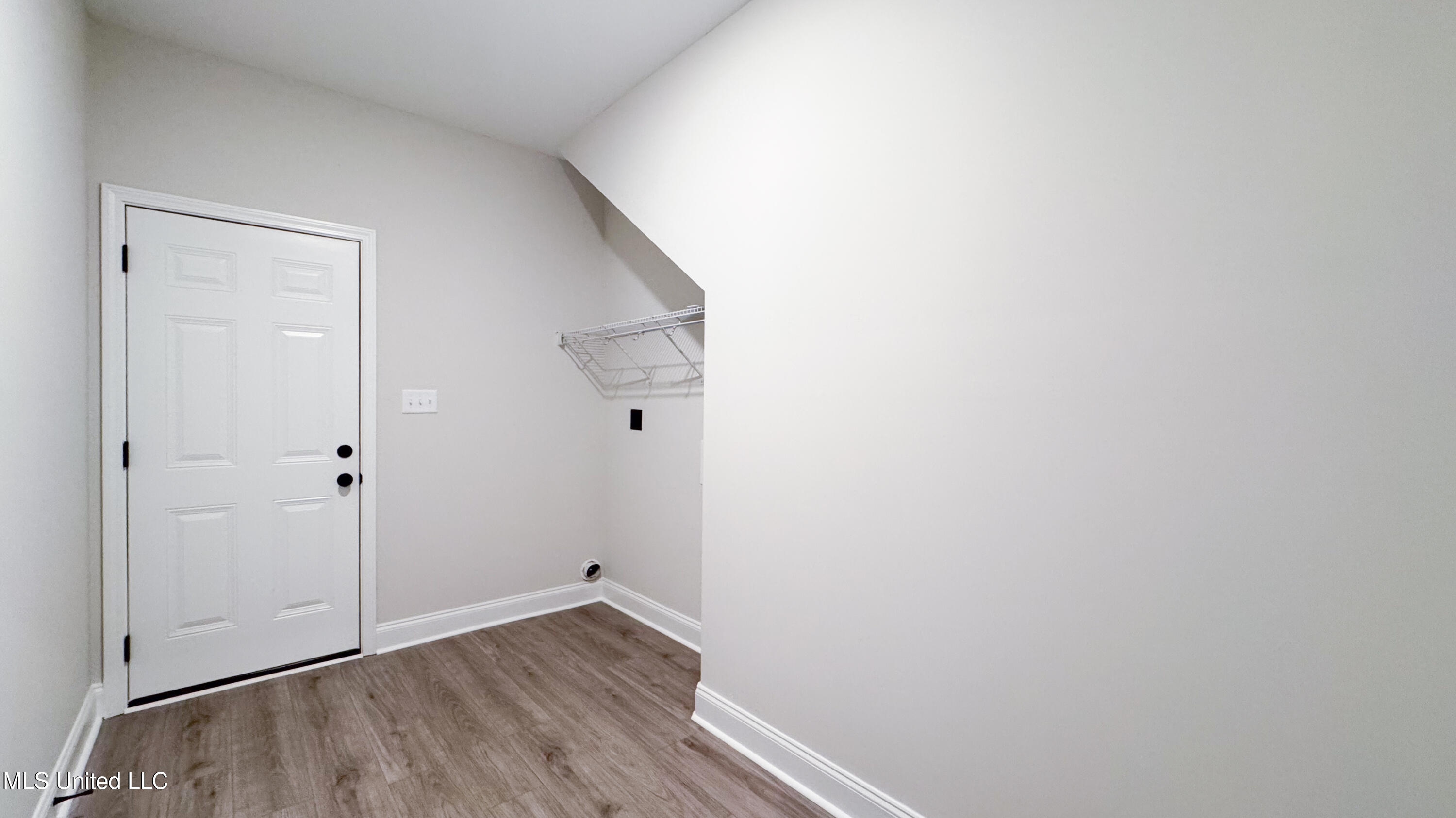 1716 Ryker Road Property Photo 22