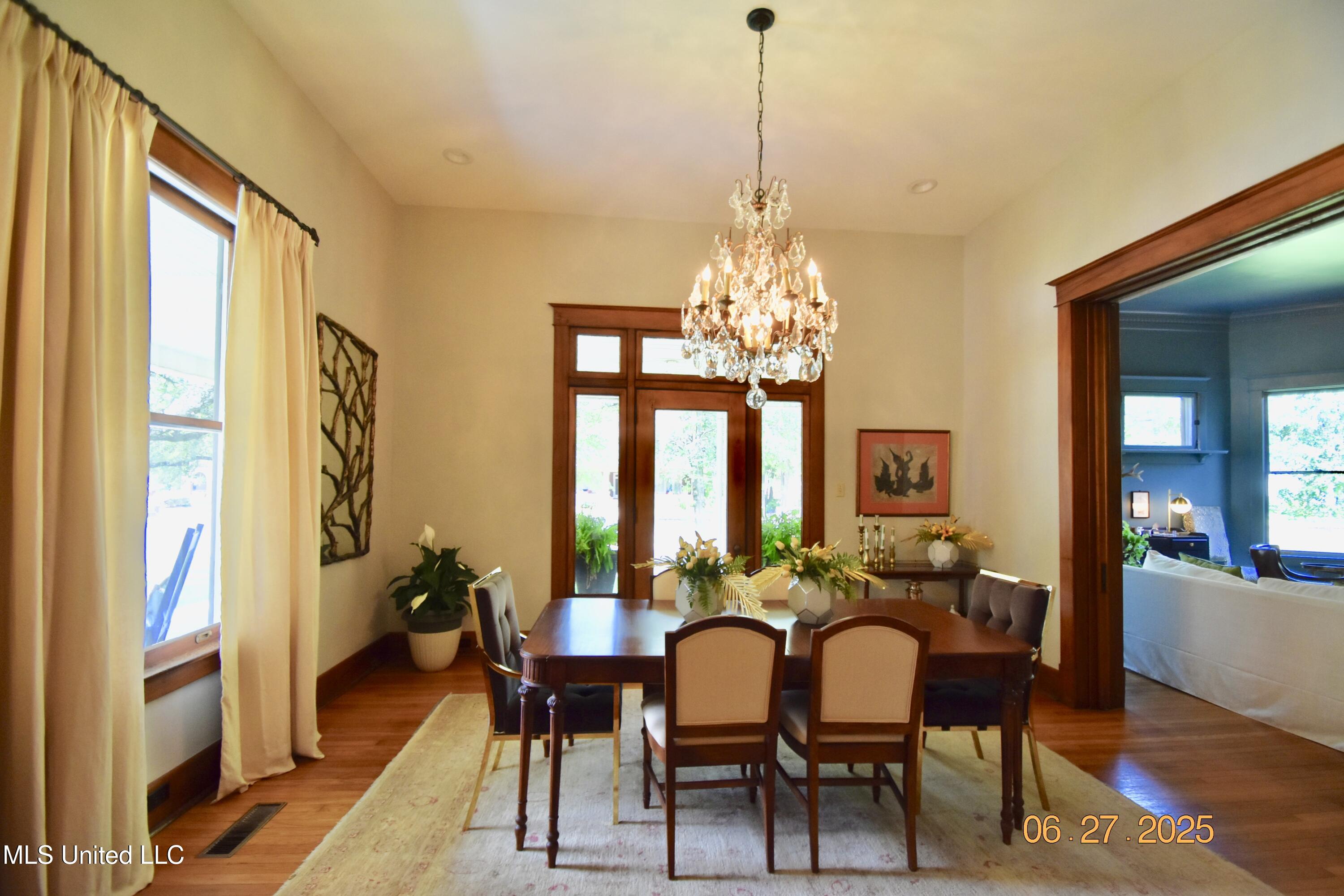 101 E President Avenue Property Photo 14
