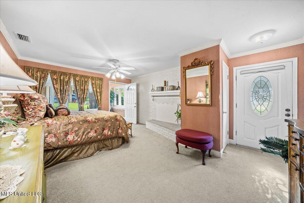 402 Holly Street Property Photo 23