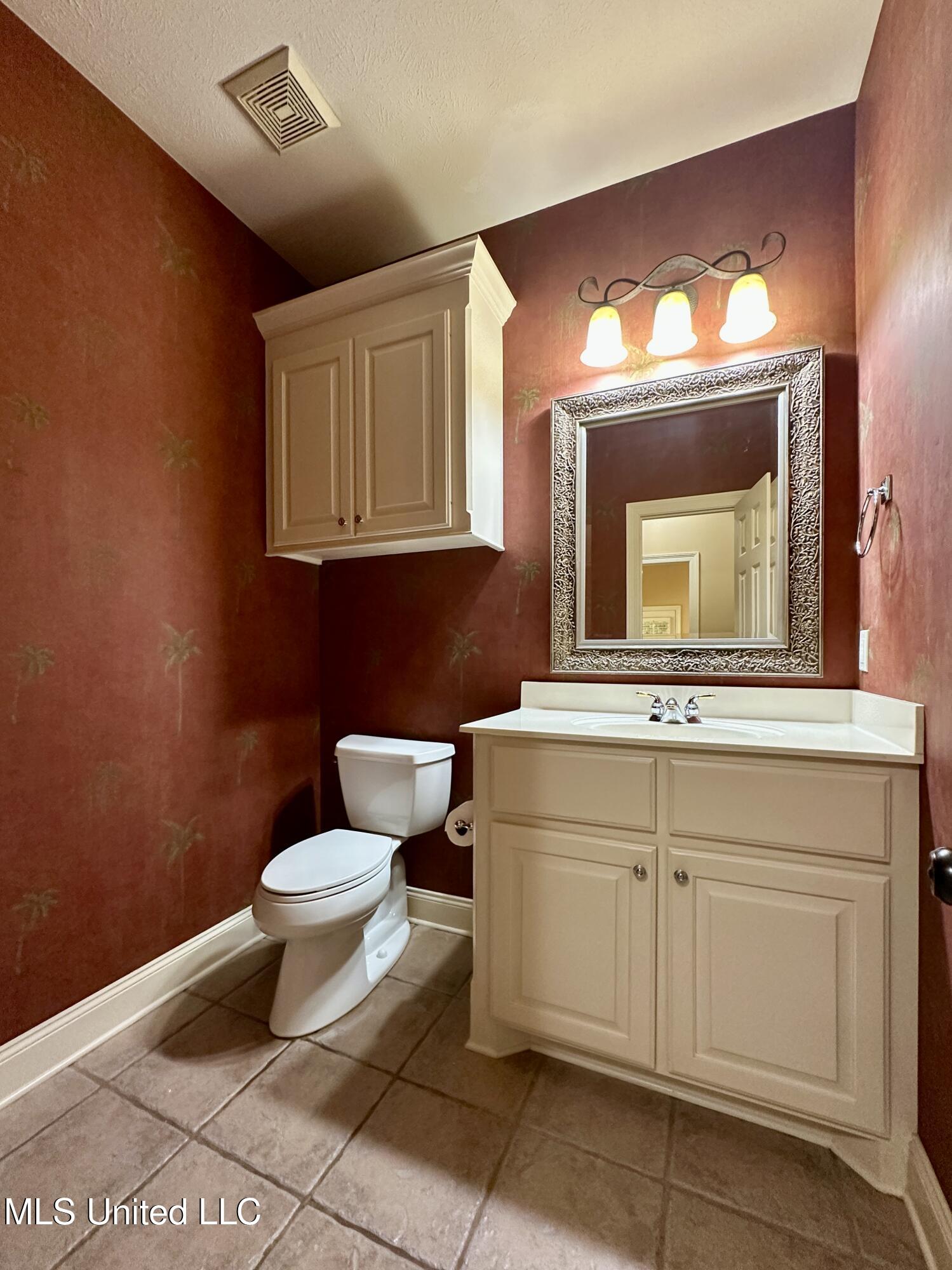 107 Thornwood Drive Property Photo 24