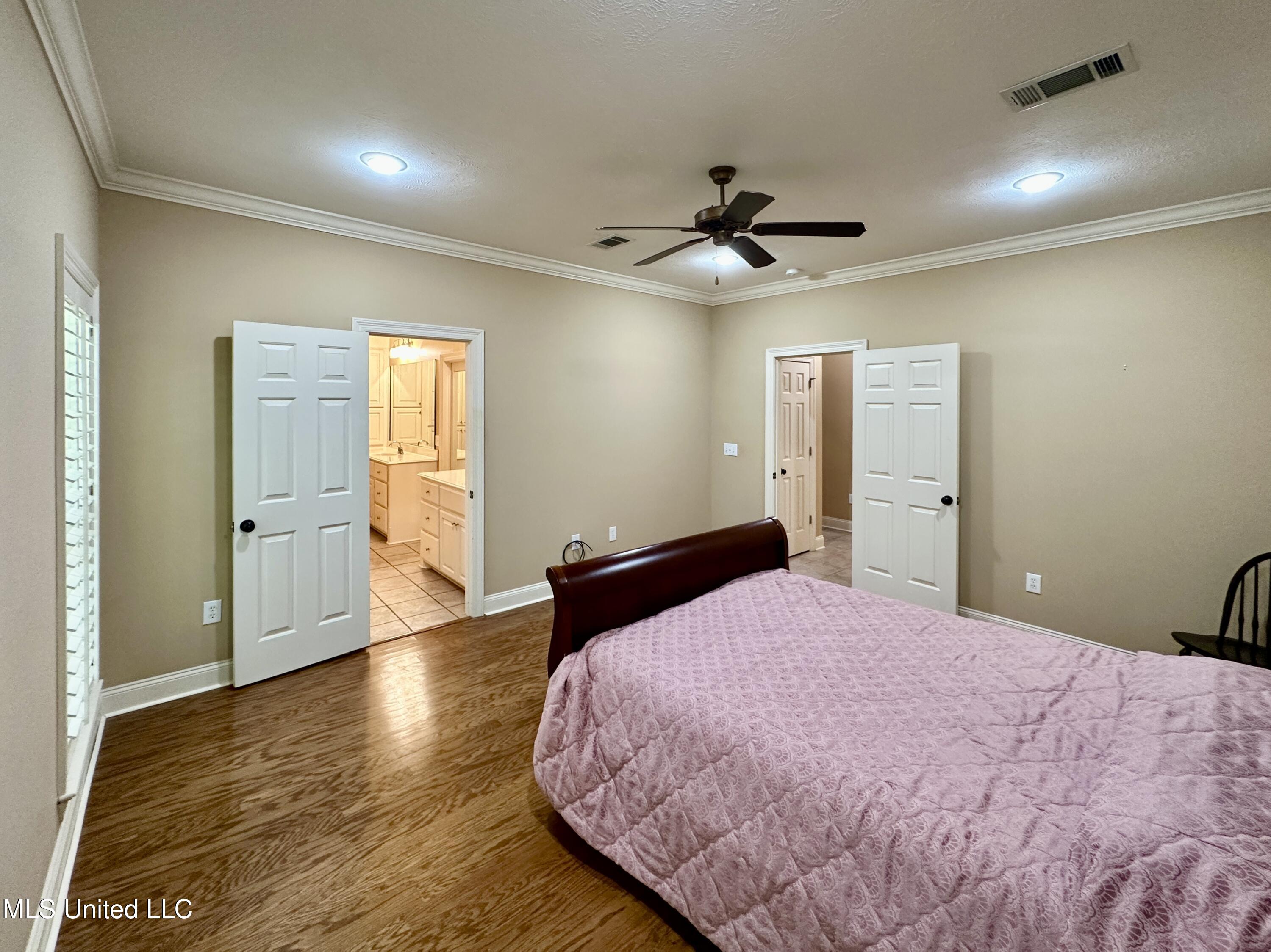 107 Thornwood Drive Property Photo 28