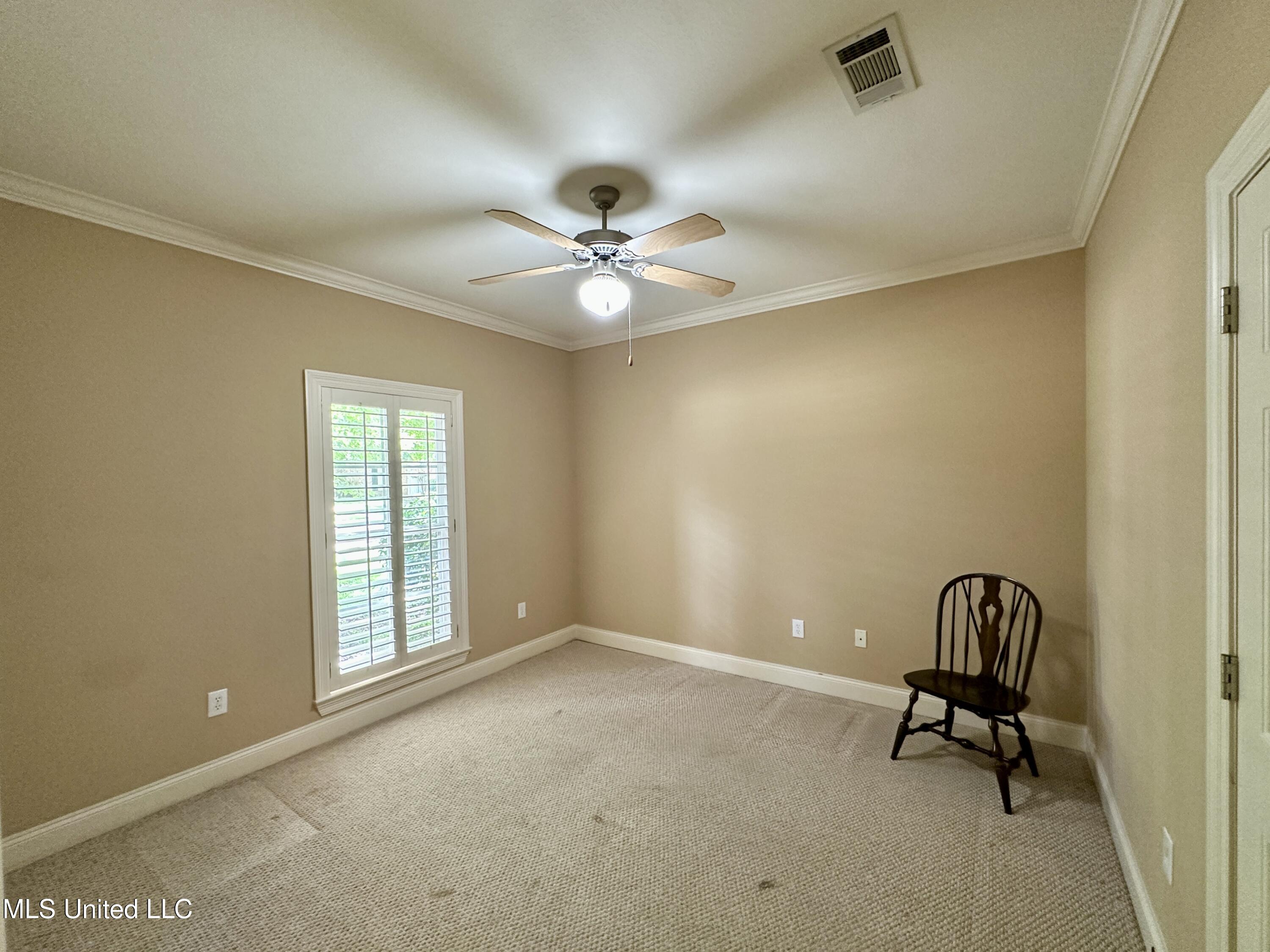 107 Thornwood Drive Property Photo 34