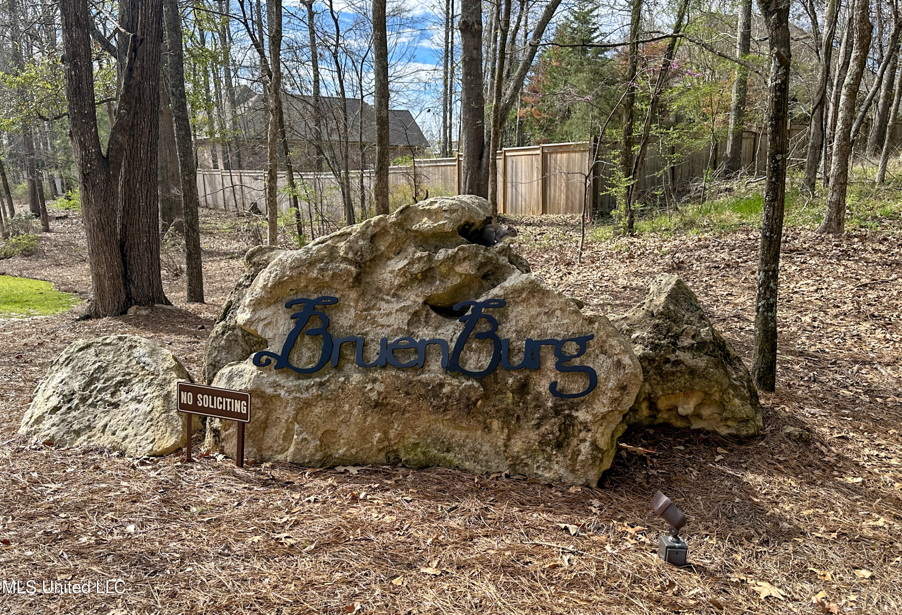 107 Thornwood Drive Property Photo 40