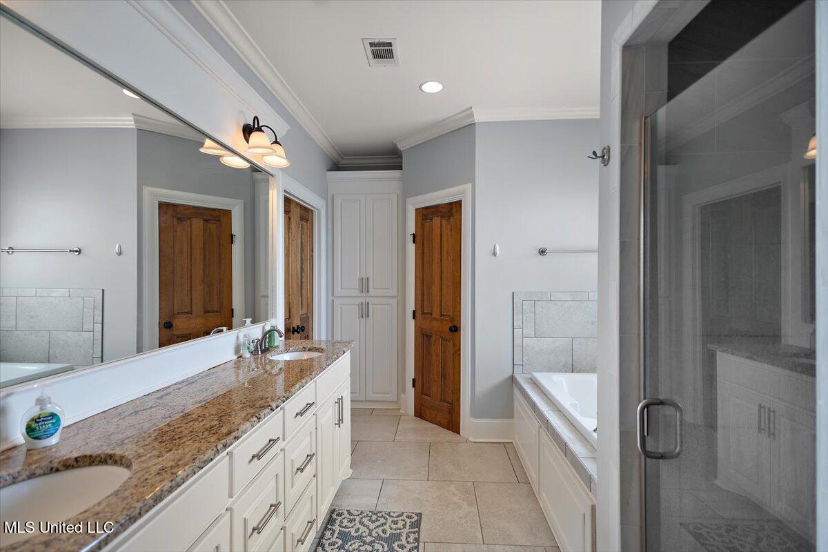 102 Hampton Chase Property Photo 9