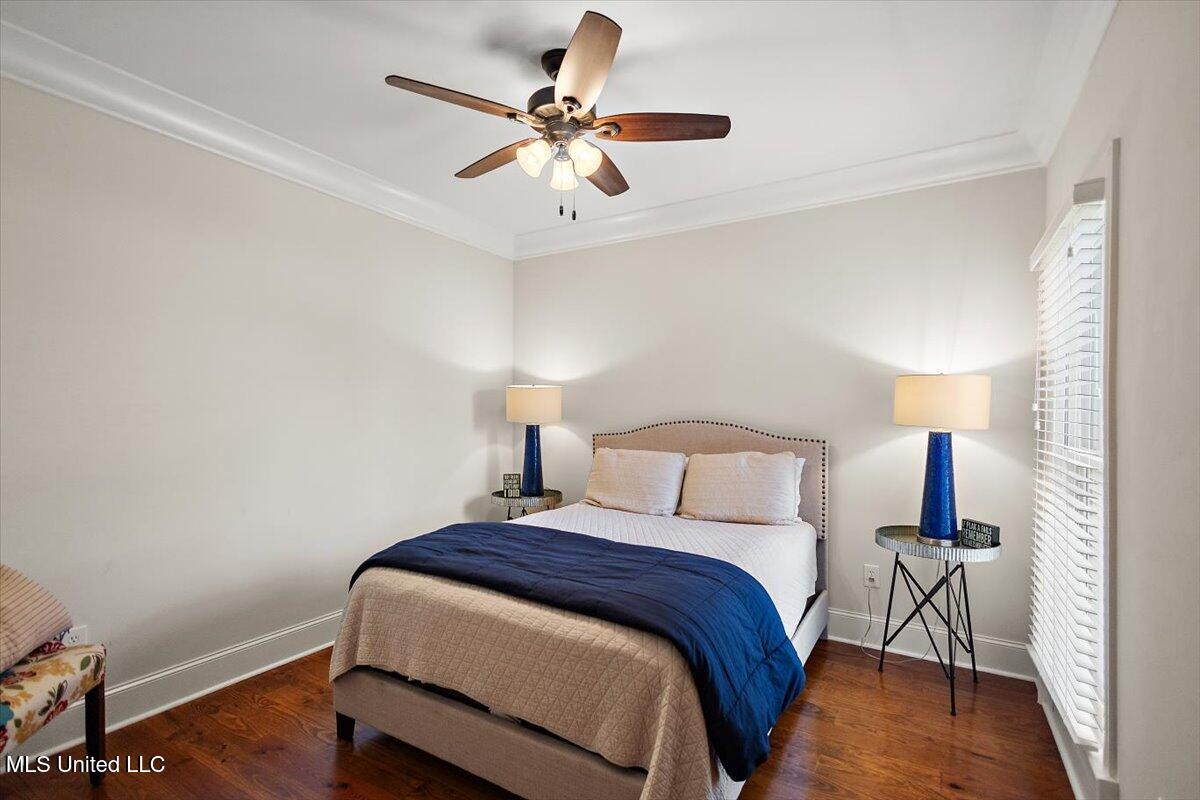 102 Hampton Chase Property Photo 15