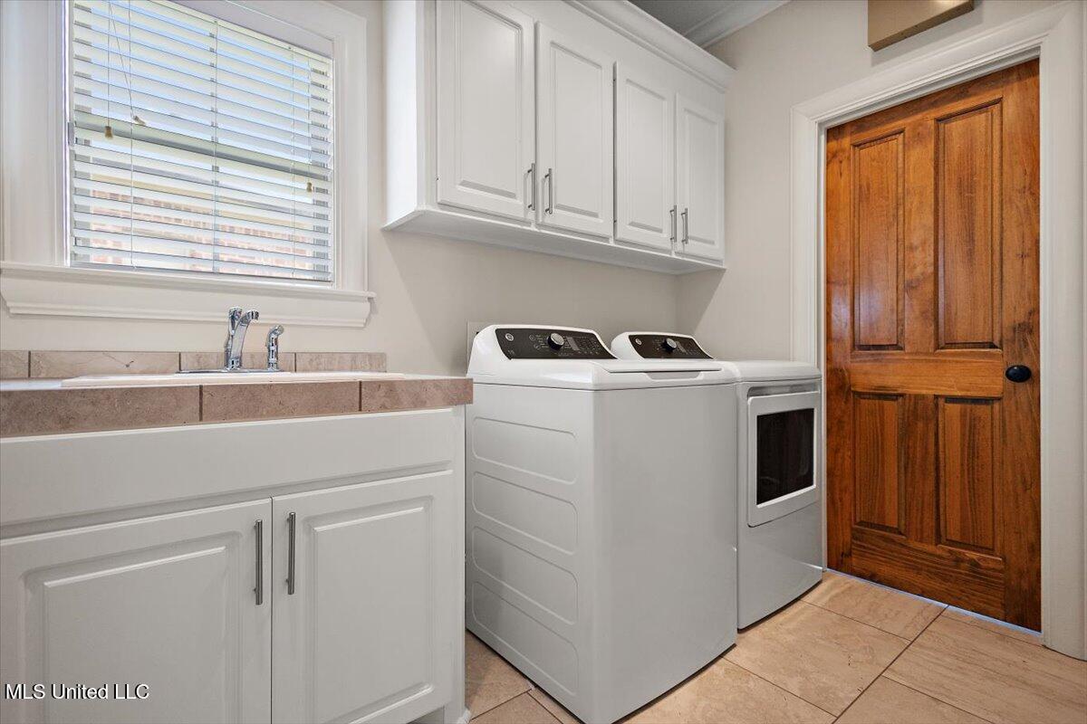 102 Hampton Chase Property Photo 18