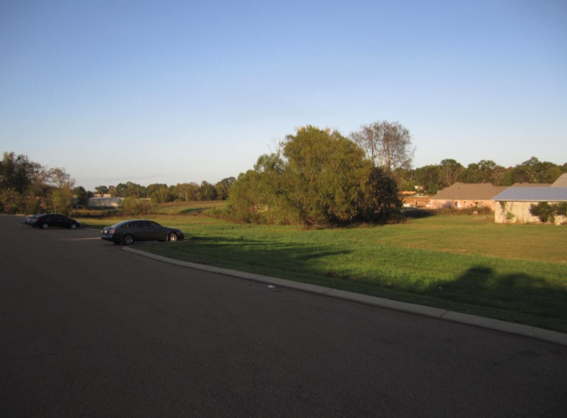 E Jackson Street Property Photo 3