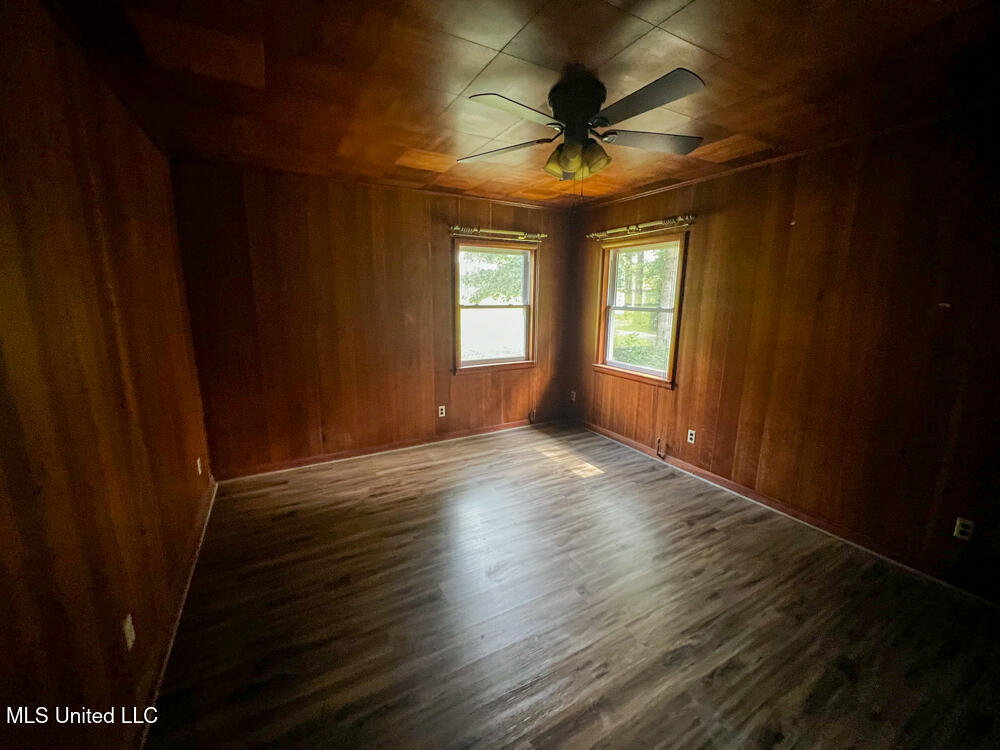 5293 Highway 198 E Property Photo 25