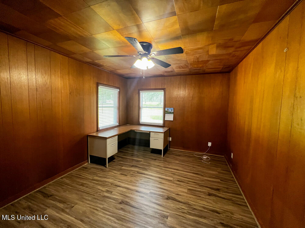 5293 Highway 198 E Property Photo 26