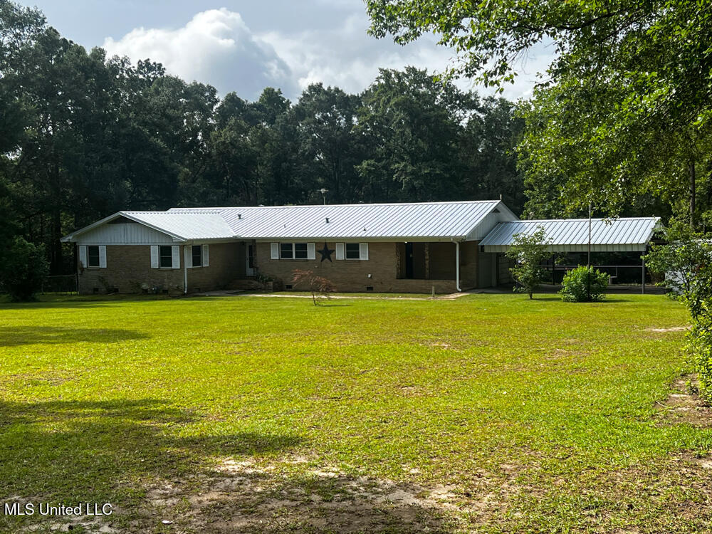 5293 Highway 198 E Property Photo 33