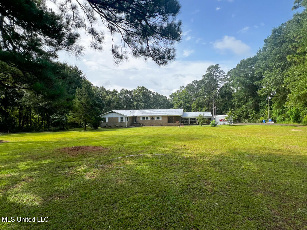 5293 Highway 198 E Property Photo 34