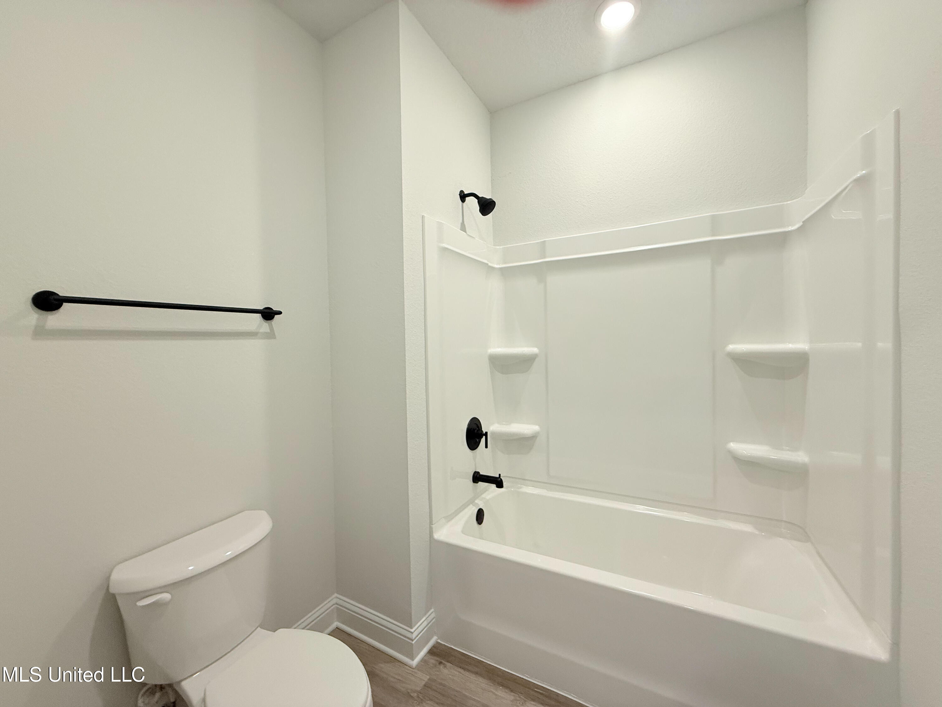 13409 Crane Drive Property Photo 16