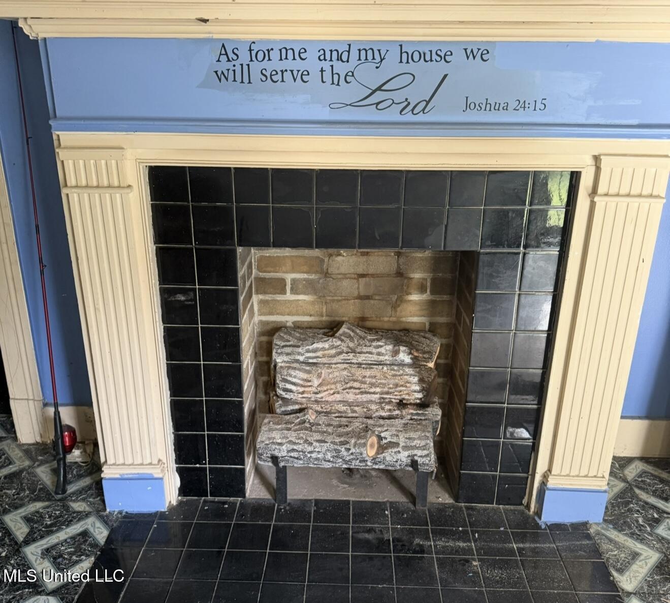 156 Denver Street Property Photo 2