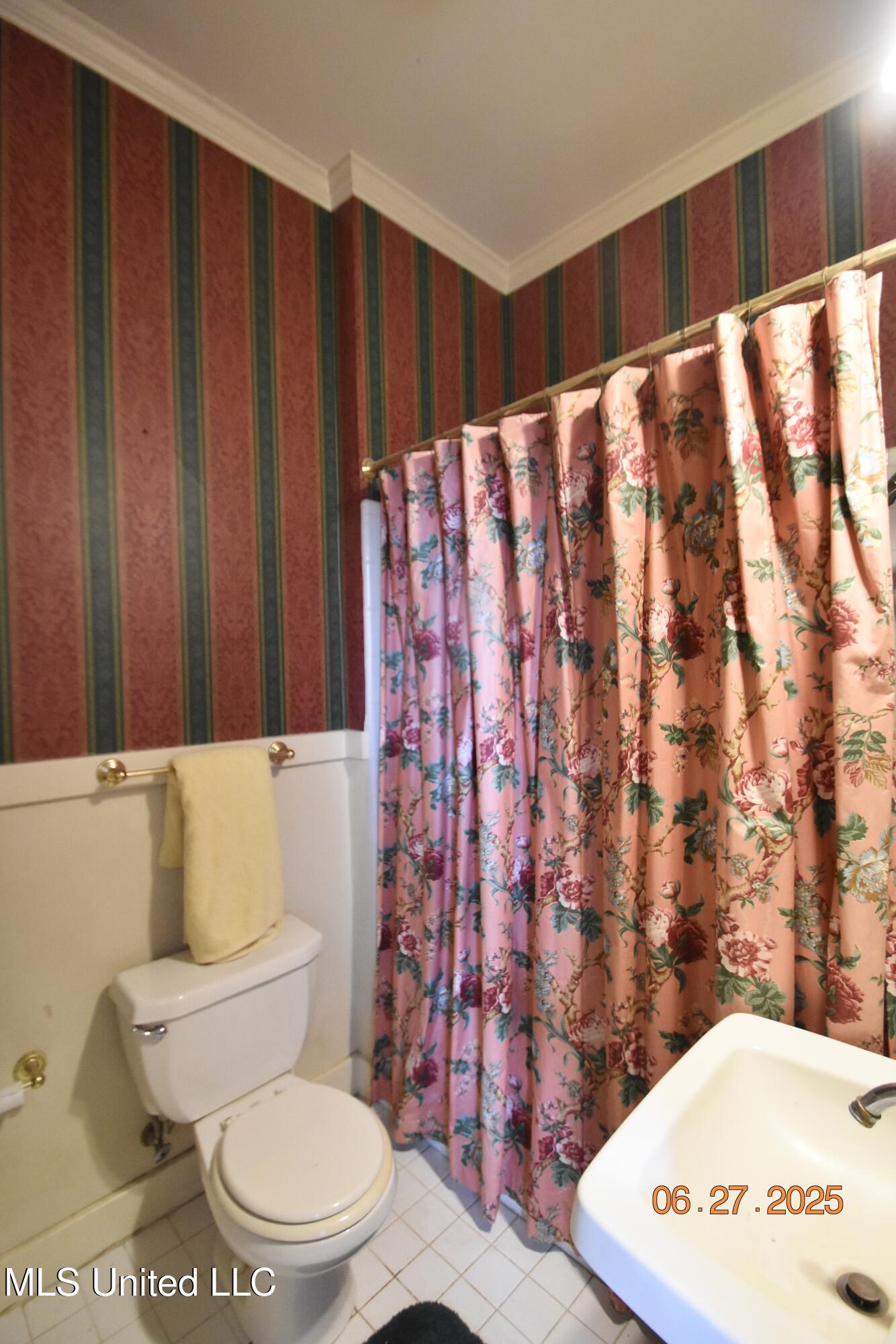 1211 River Road Property Photo 10