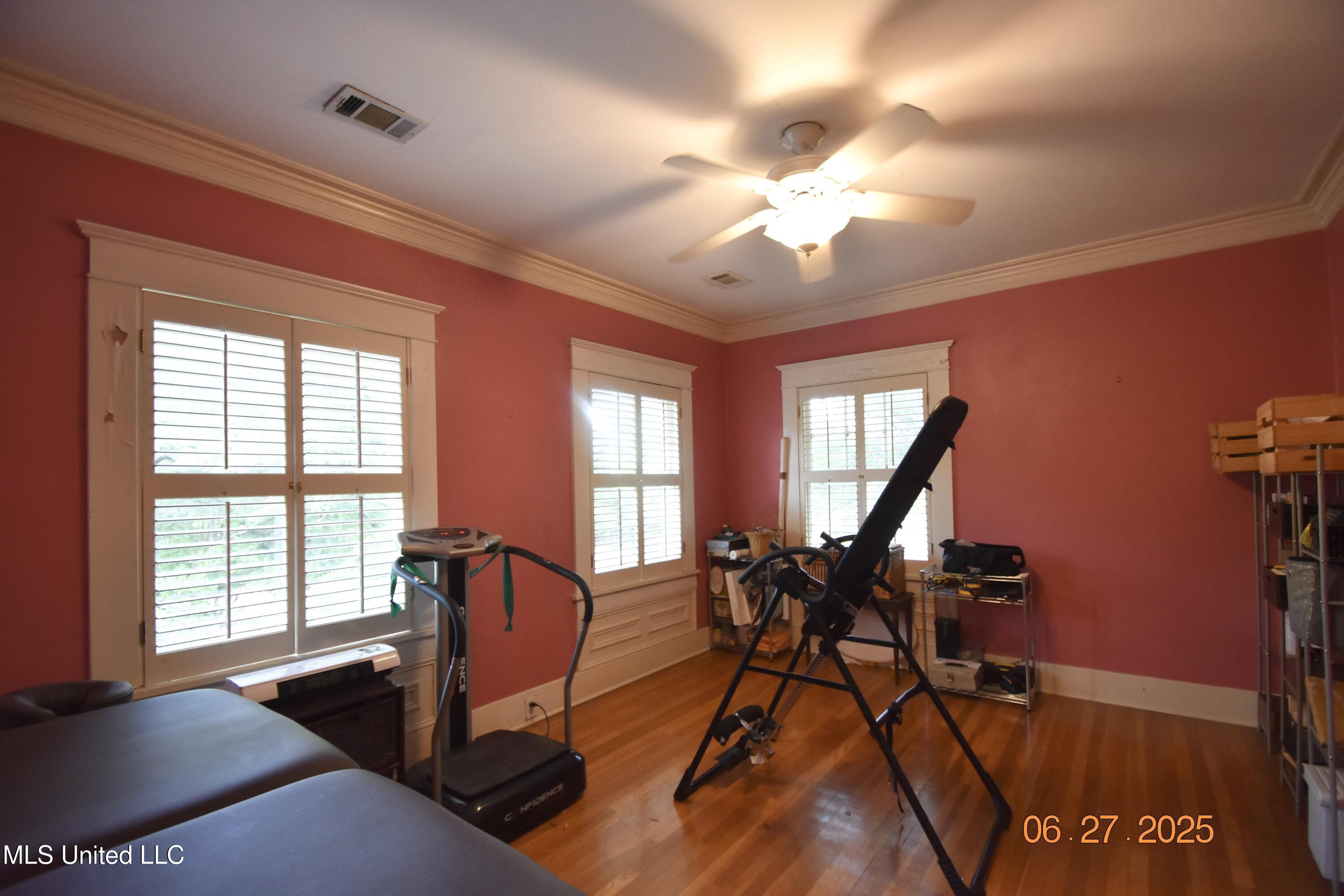 1211 River Road Property Photo 18