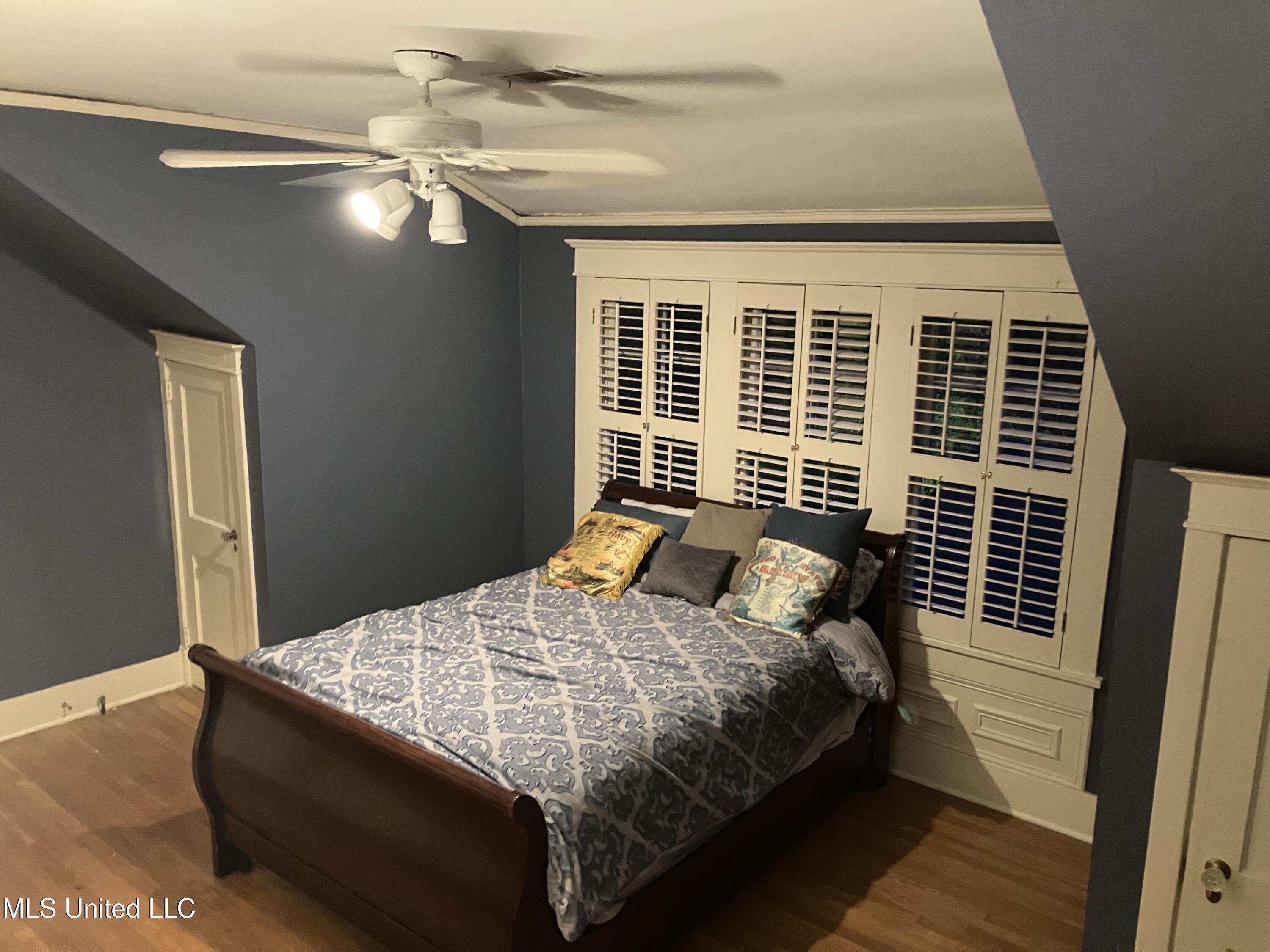 1211 River Road Property Photo 21
