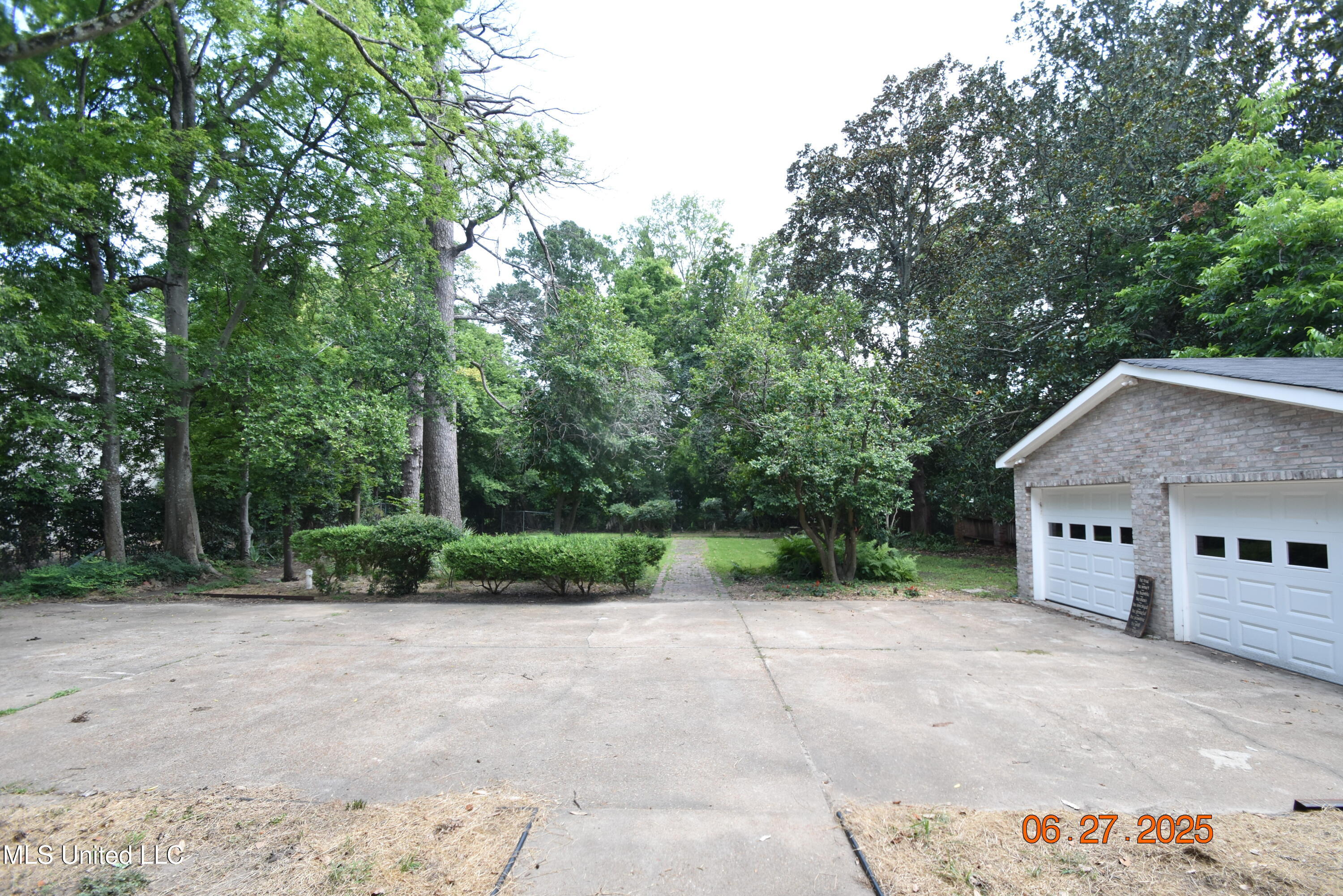 1211 River Road Property Photo 24