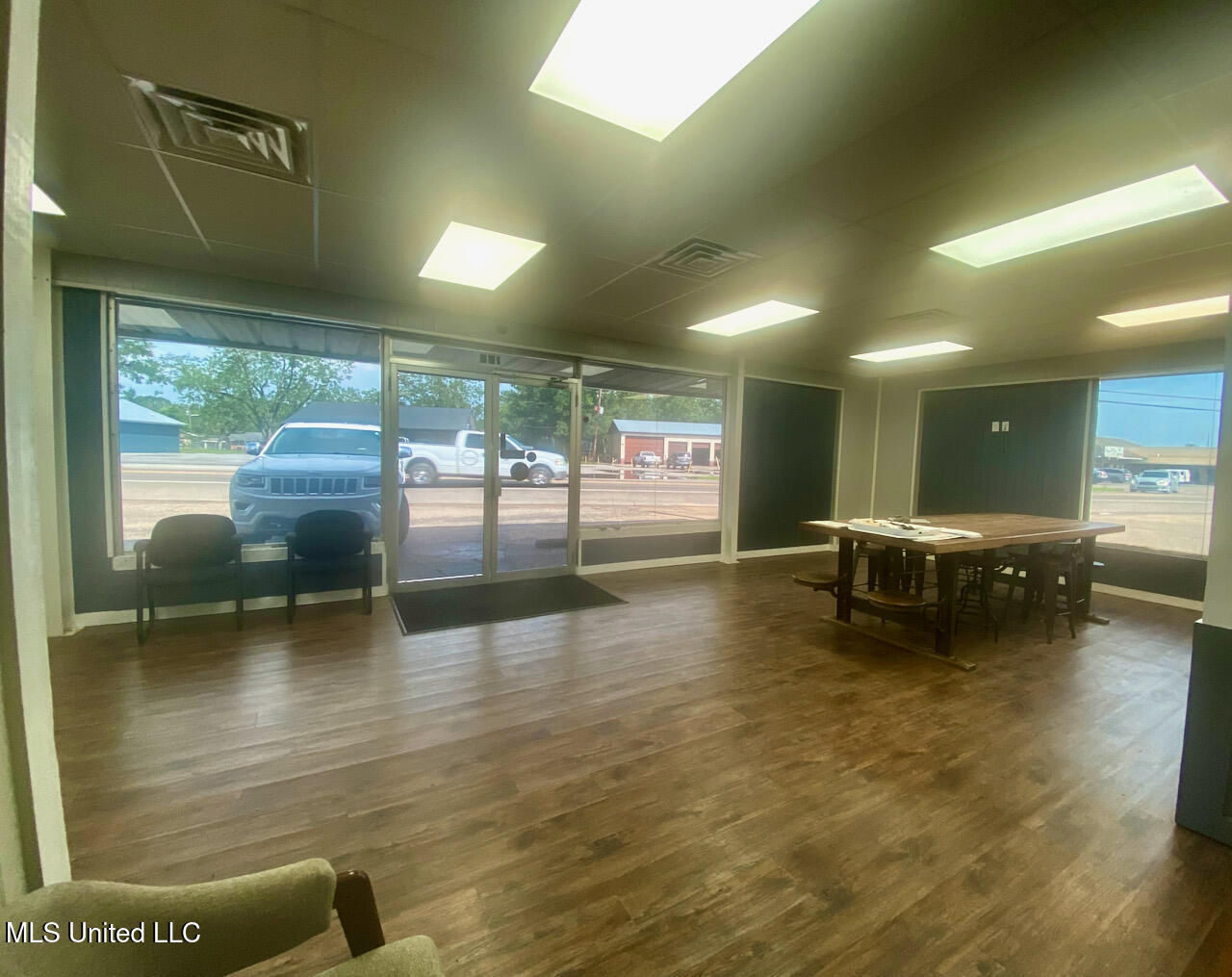 143 Winter Street Property Photo 3