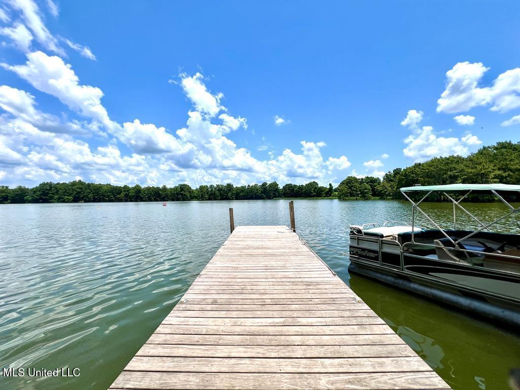 1424 Fisherman Drive Property Photo 14