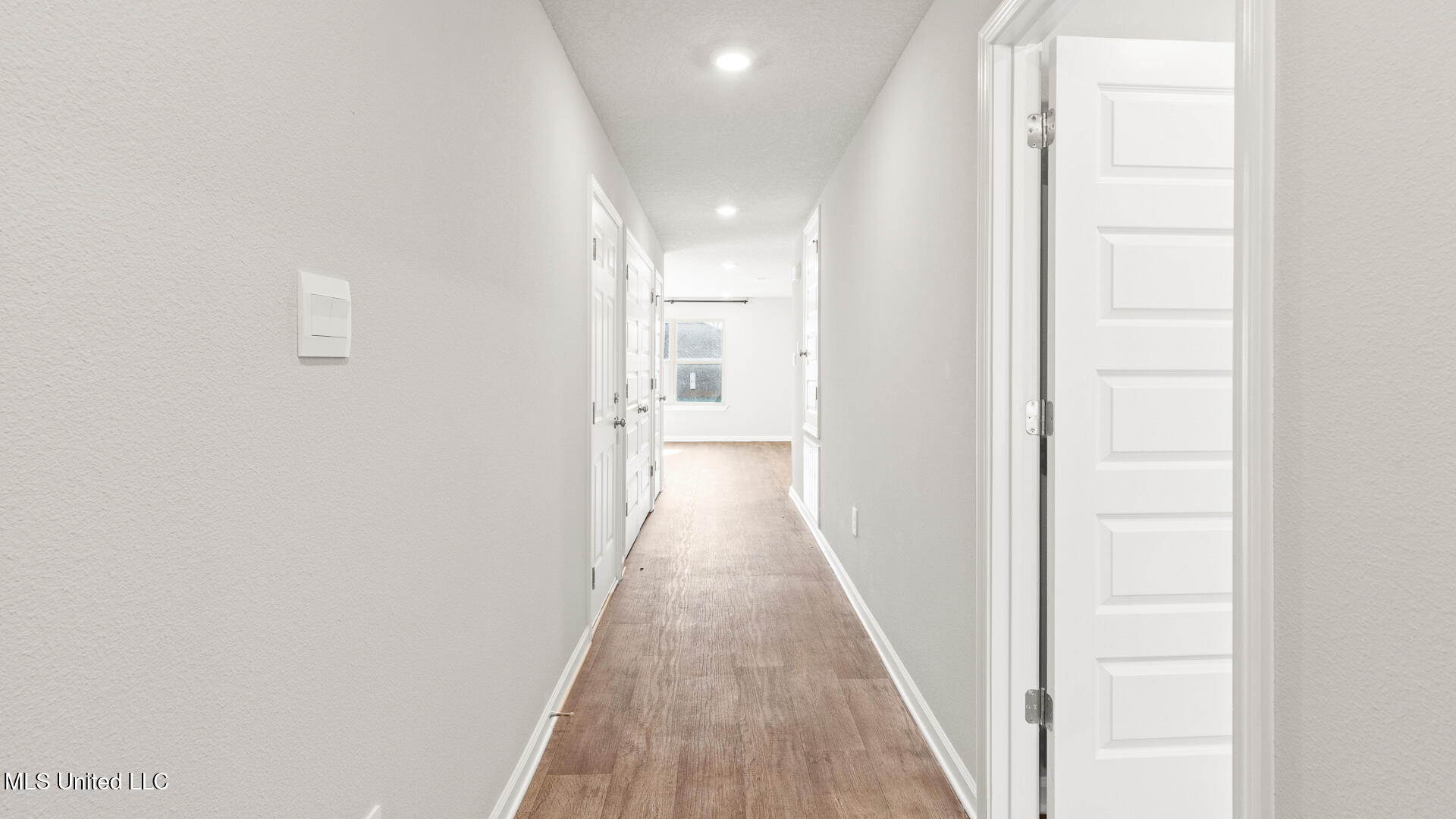 34 Monarch Drive Property Photo 1