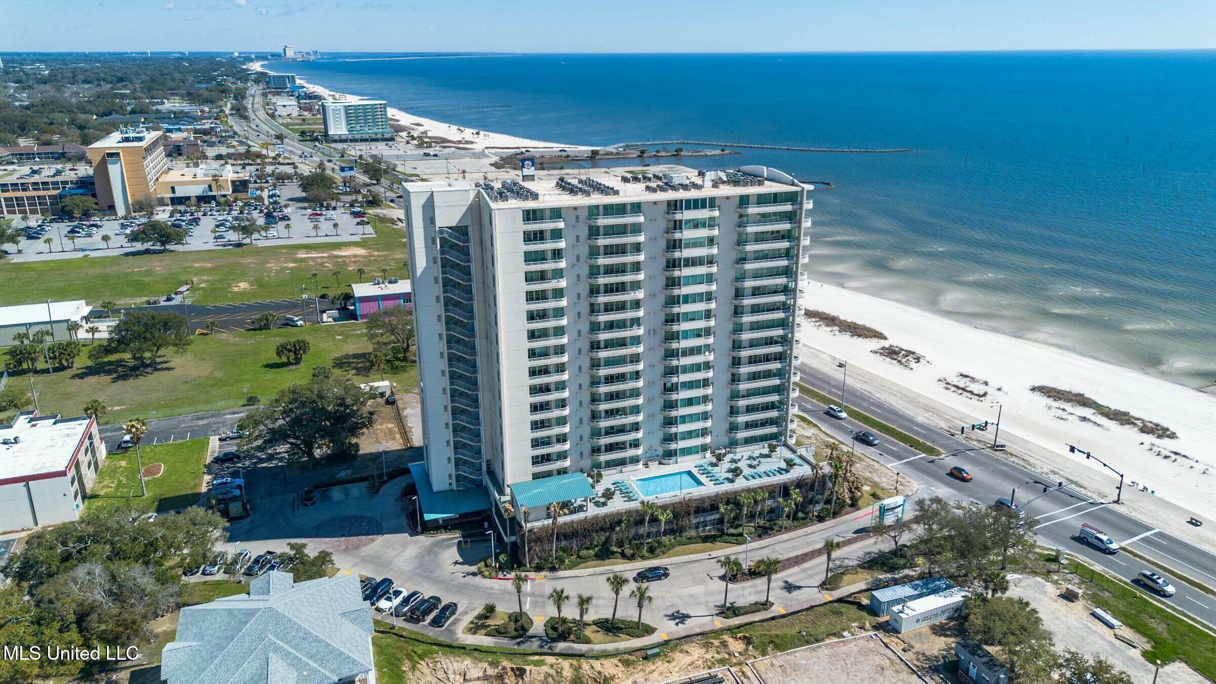 2060 Beach Boulevard Property Photo 1