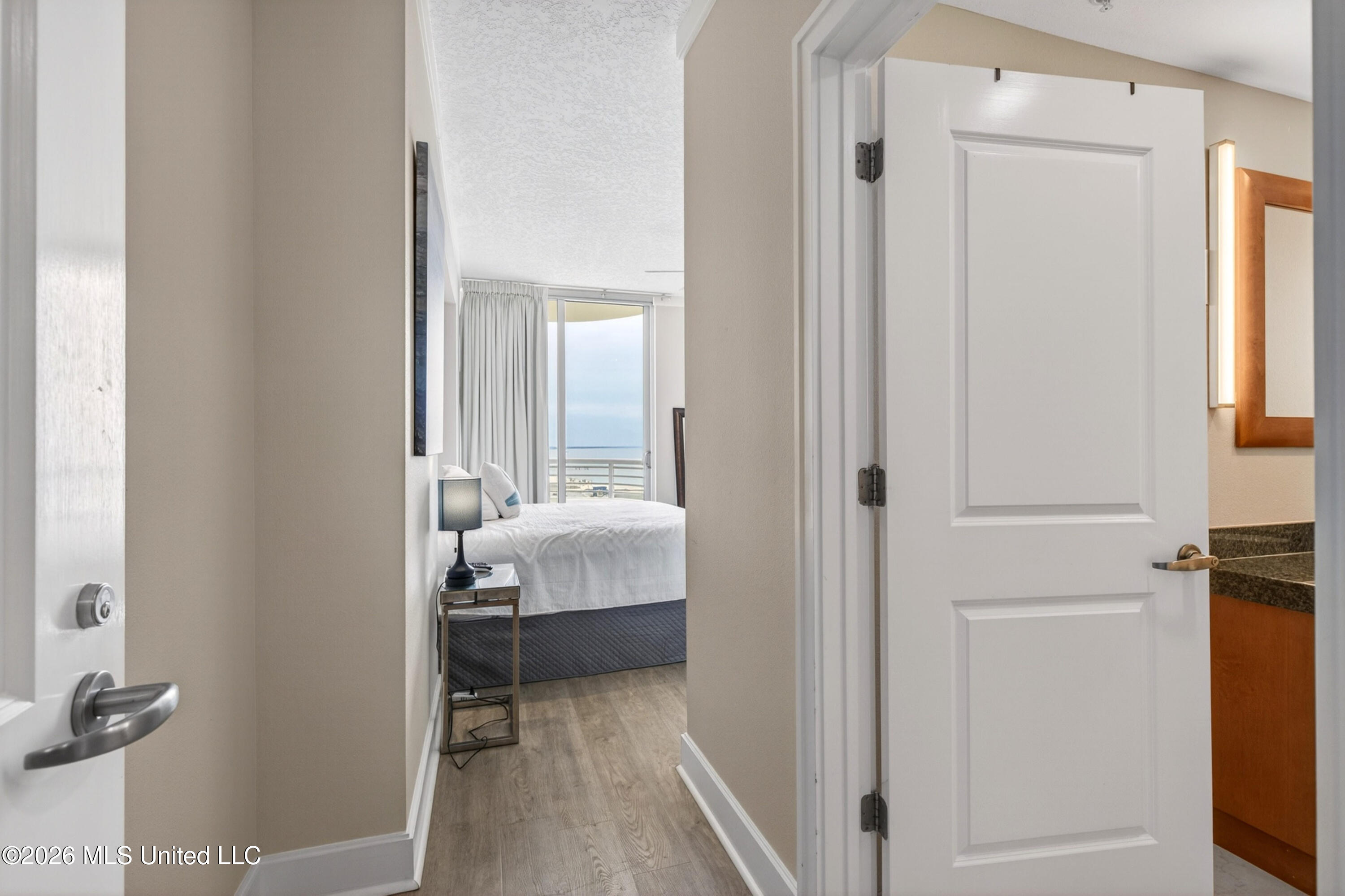 2060 Beach Boulevard Property Photo 27