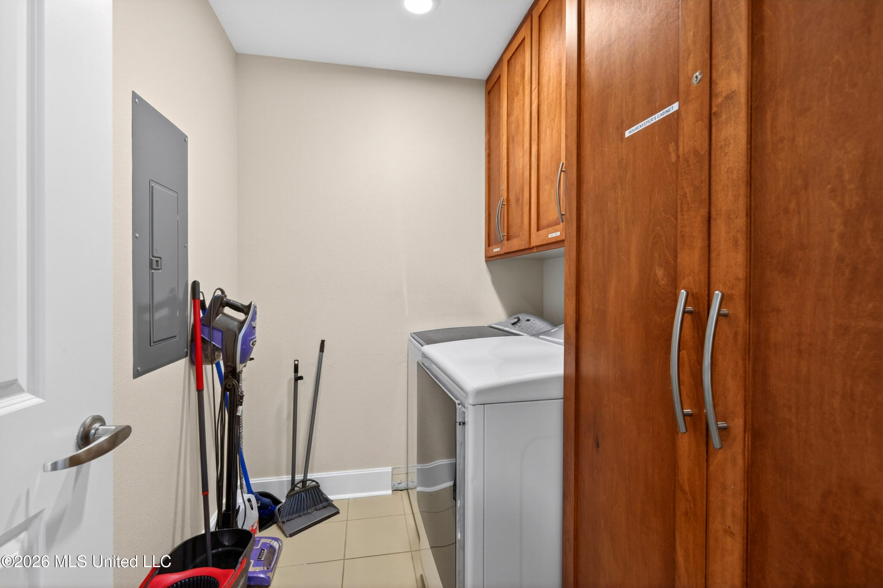 2060 Beach Boulevard Property Photo 33