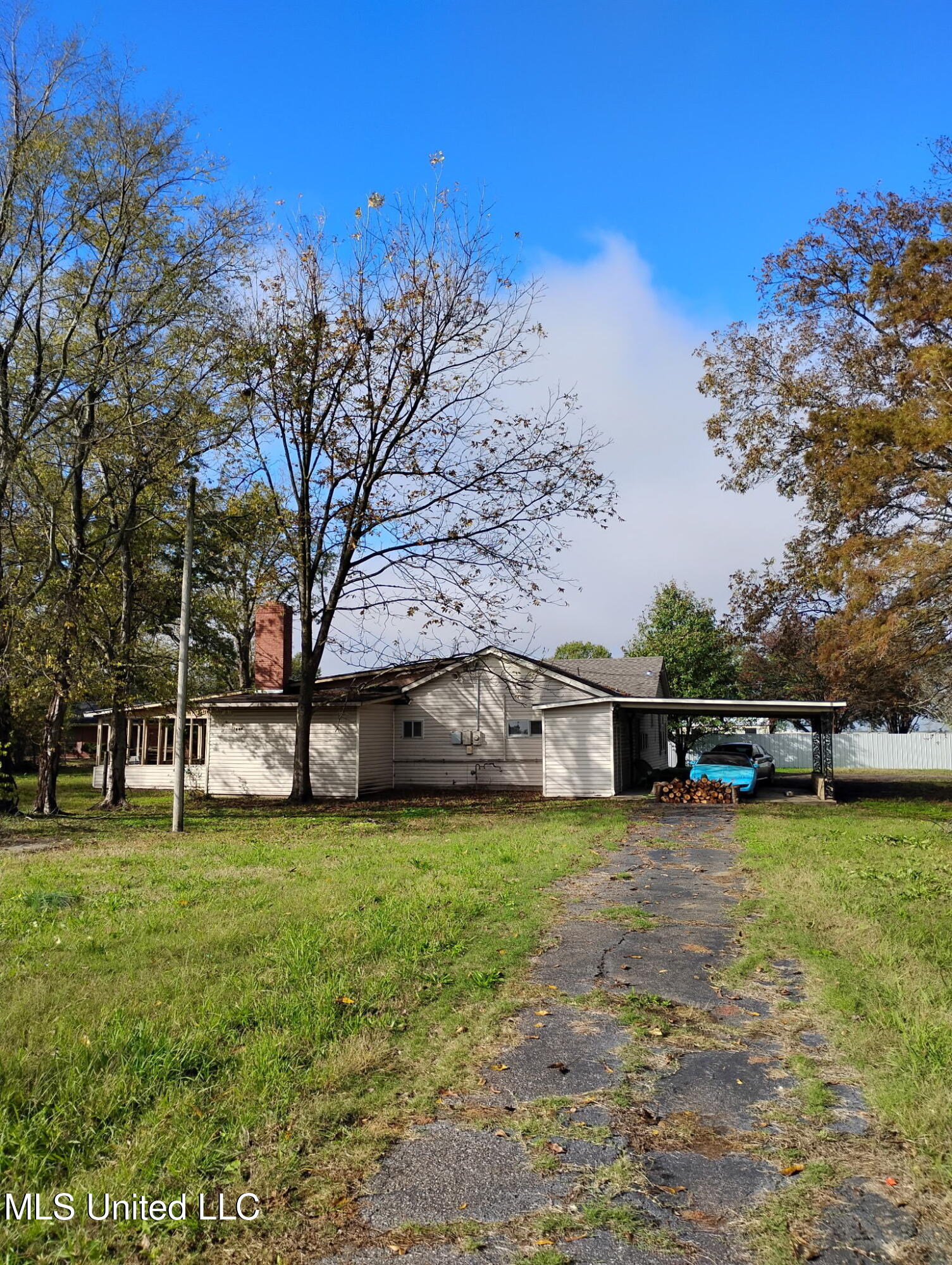 1152 Oakhurst Avenue Property Photo 14