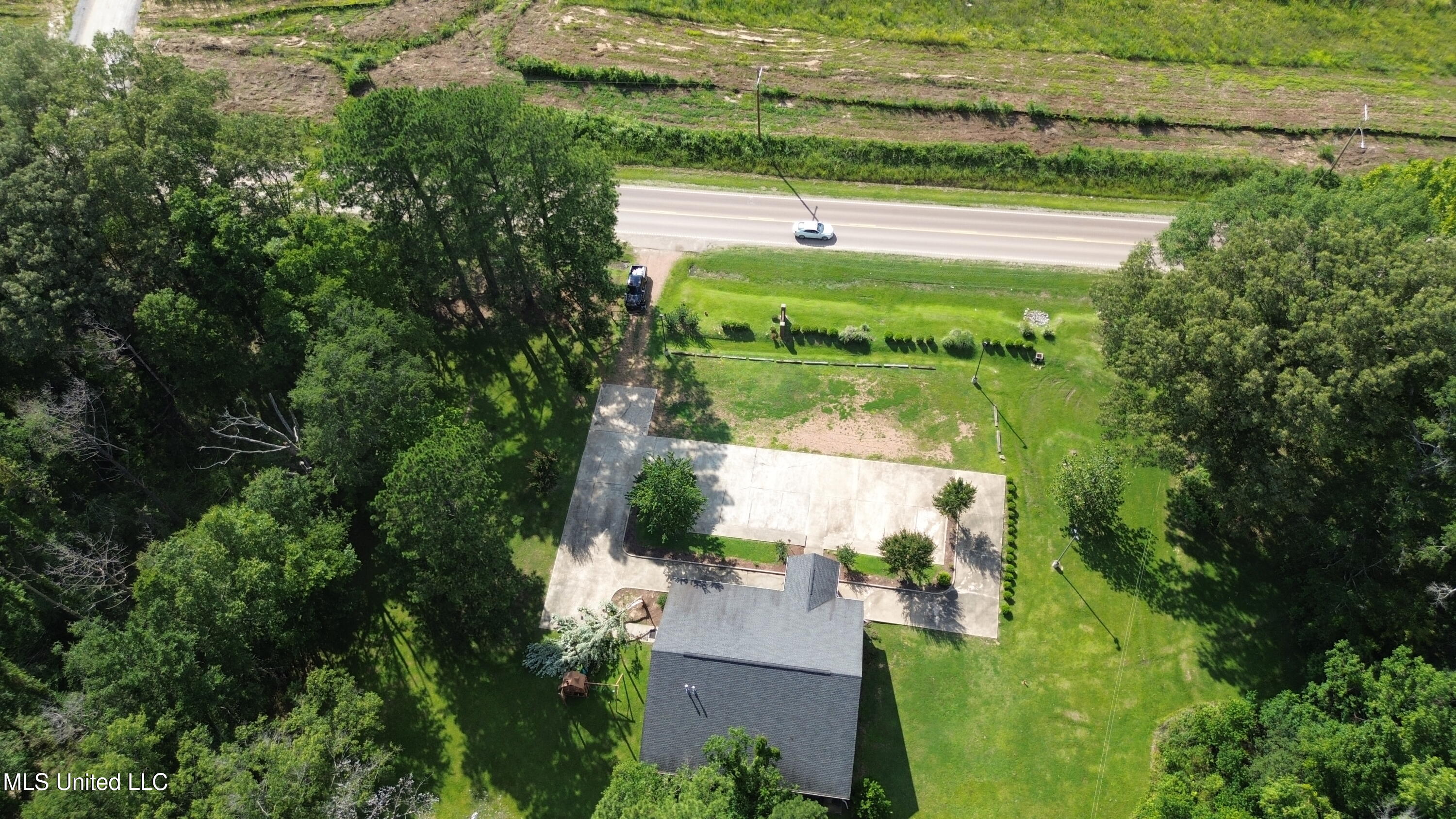 1765 Highway 22 Property Photo 7