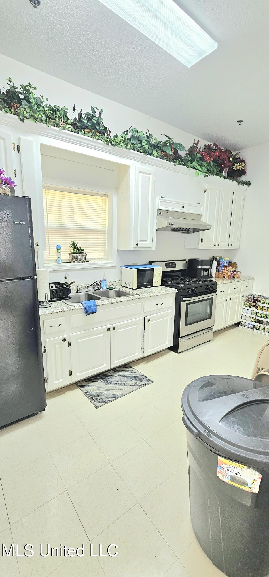 1765 Highway 22 Property Photo 19