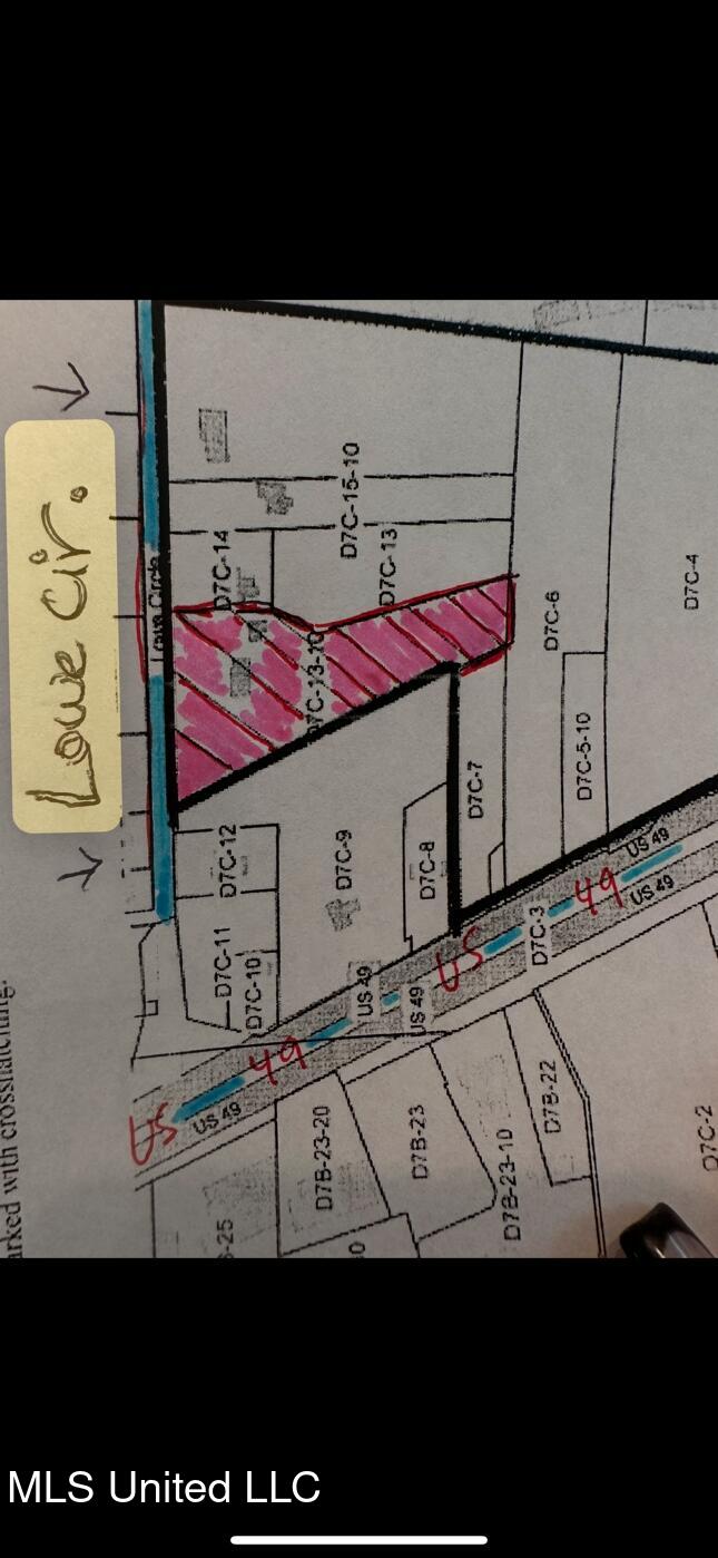220 Lowe Cir. Property Photo 5