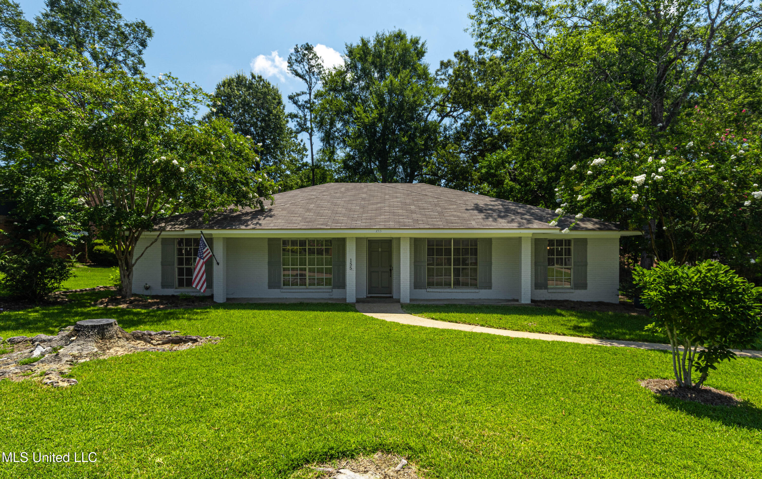 155 Forest Ridge Drive Property Photo 1