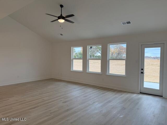 103 Red Bird Cove Property Photo 13
