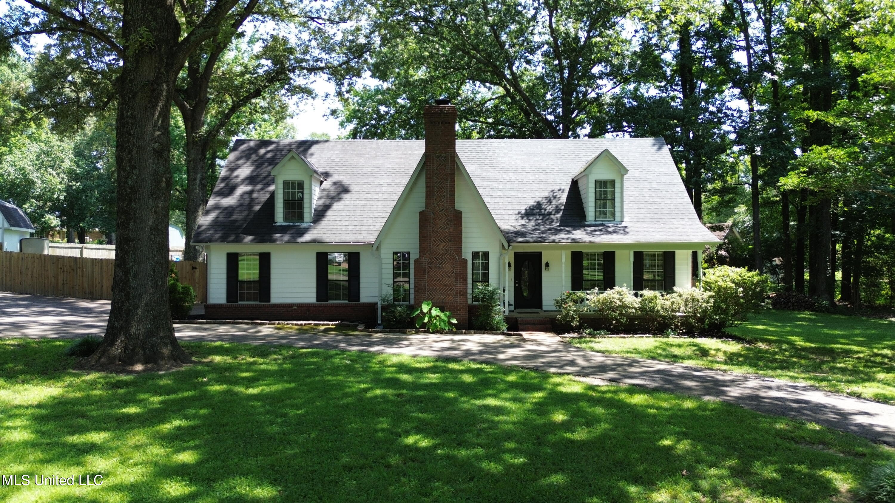 1680 Cedar Bend Road Property Photo 1