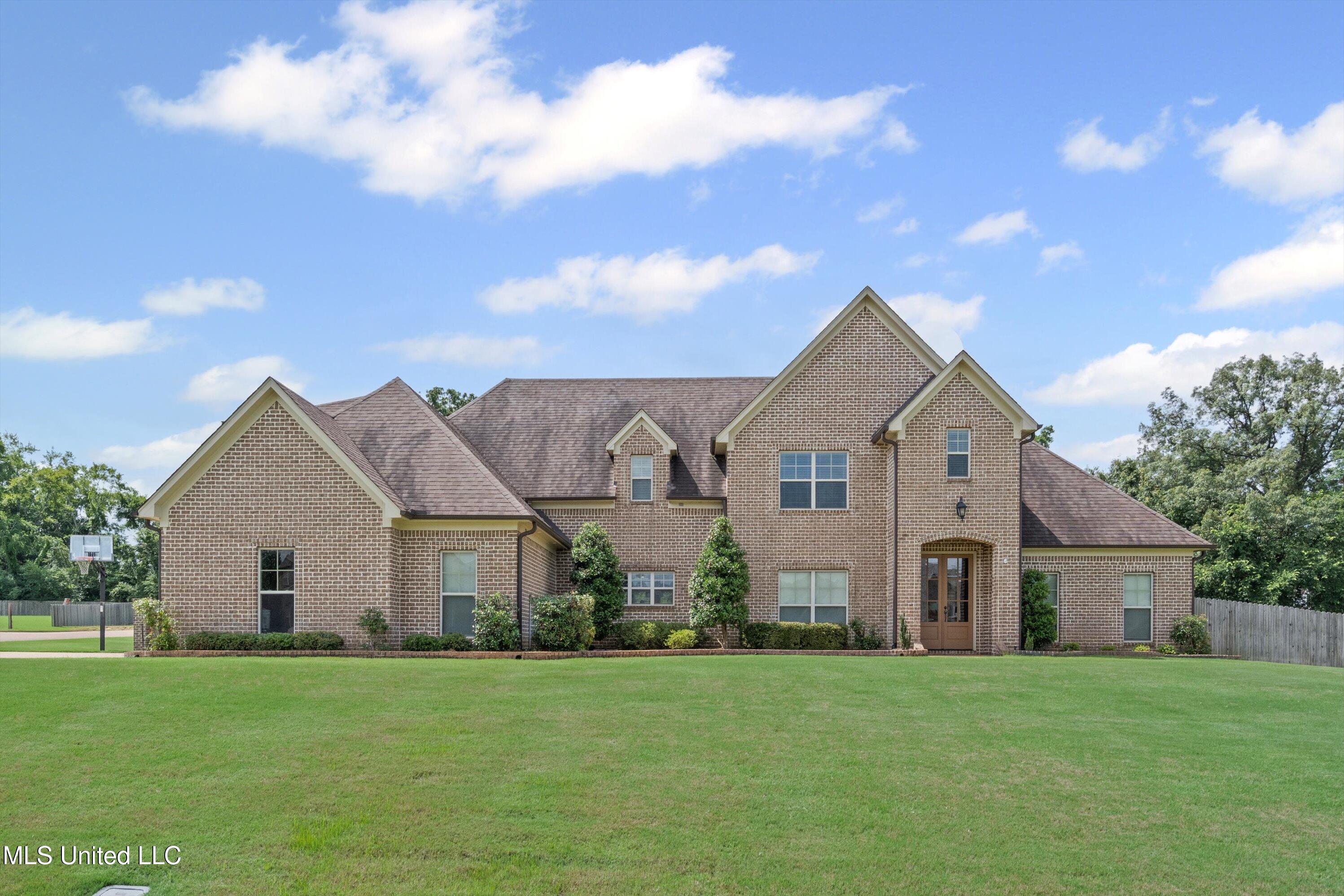 8691 Dehart Drive Property Photo 1